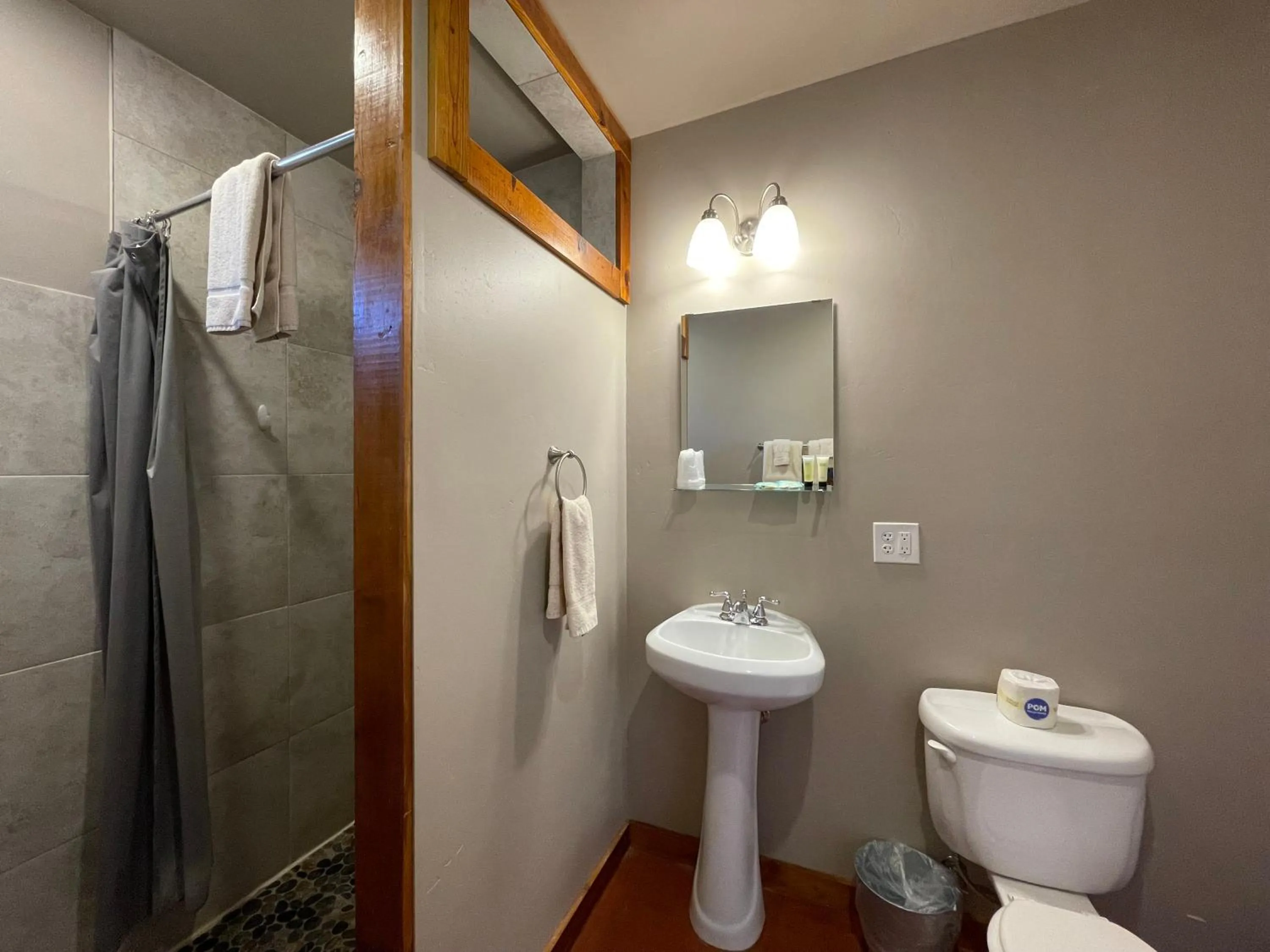 Shower in Lee's Ferry Lodge at Vermilion Cliffs