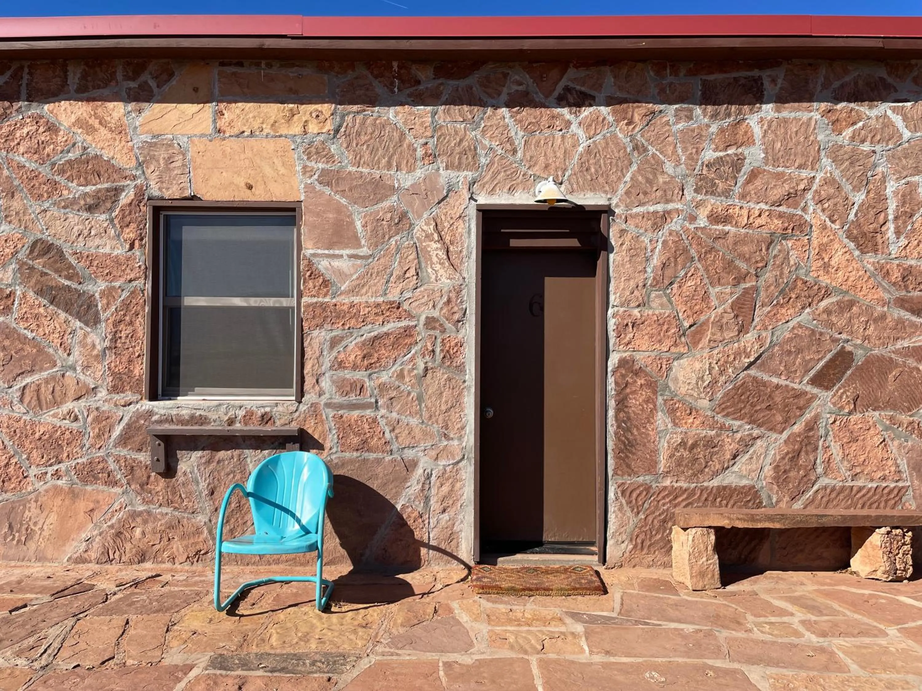 Patio in Lee's Ferry Lodge at Vermilion Cliffs