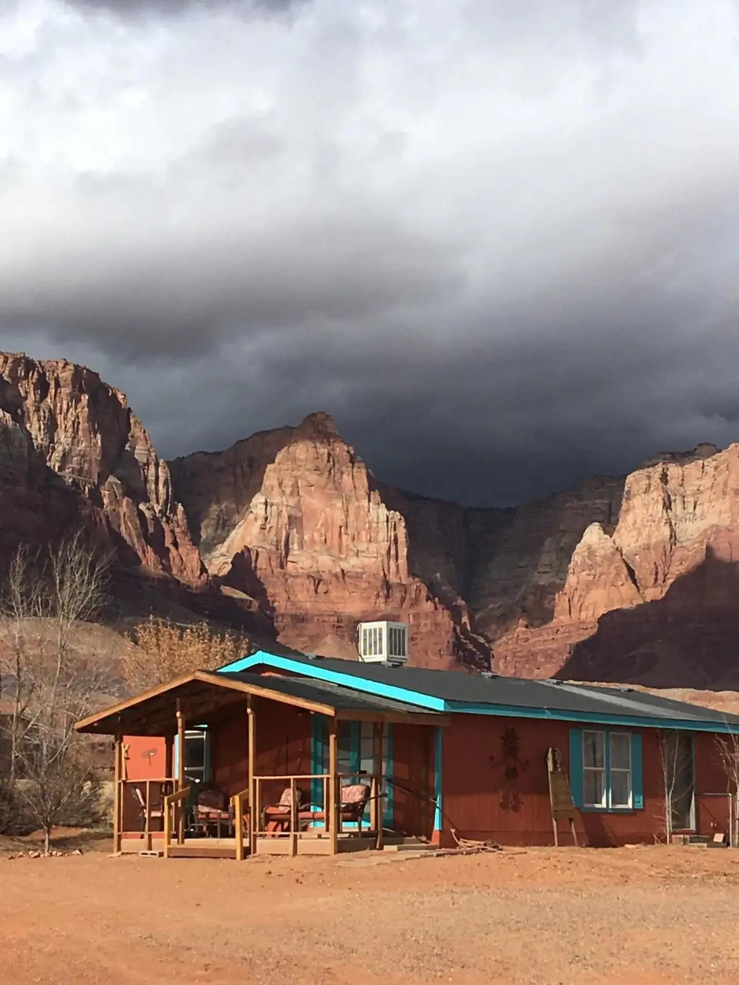 Property building in Lee's Ferry Lodge at Vermilion Cliffs