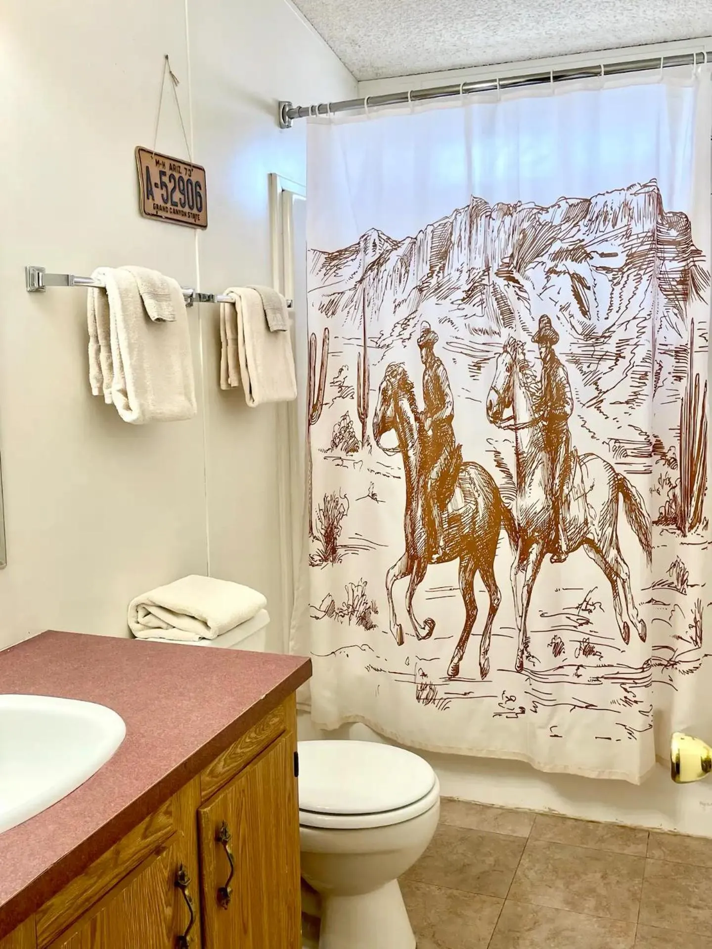 Shower in Lee's Ferry Lodge at Vermilion Cliffs