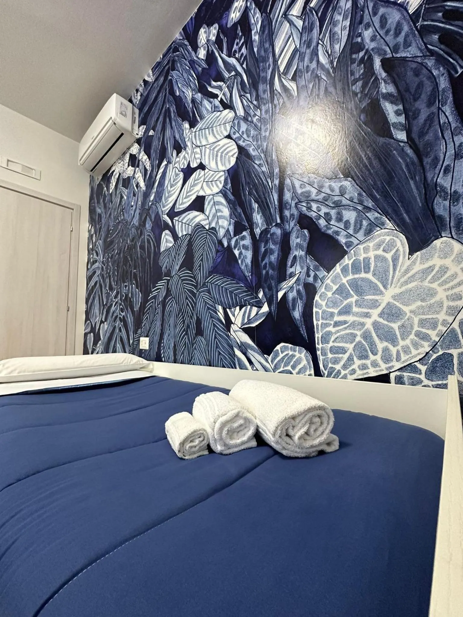 Bed in B&B Napoli's Rooftop