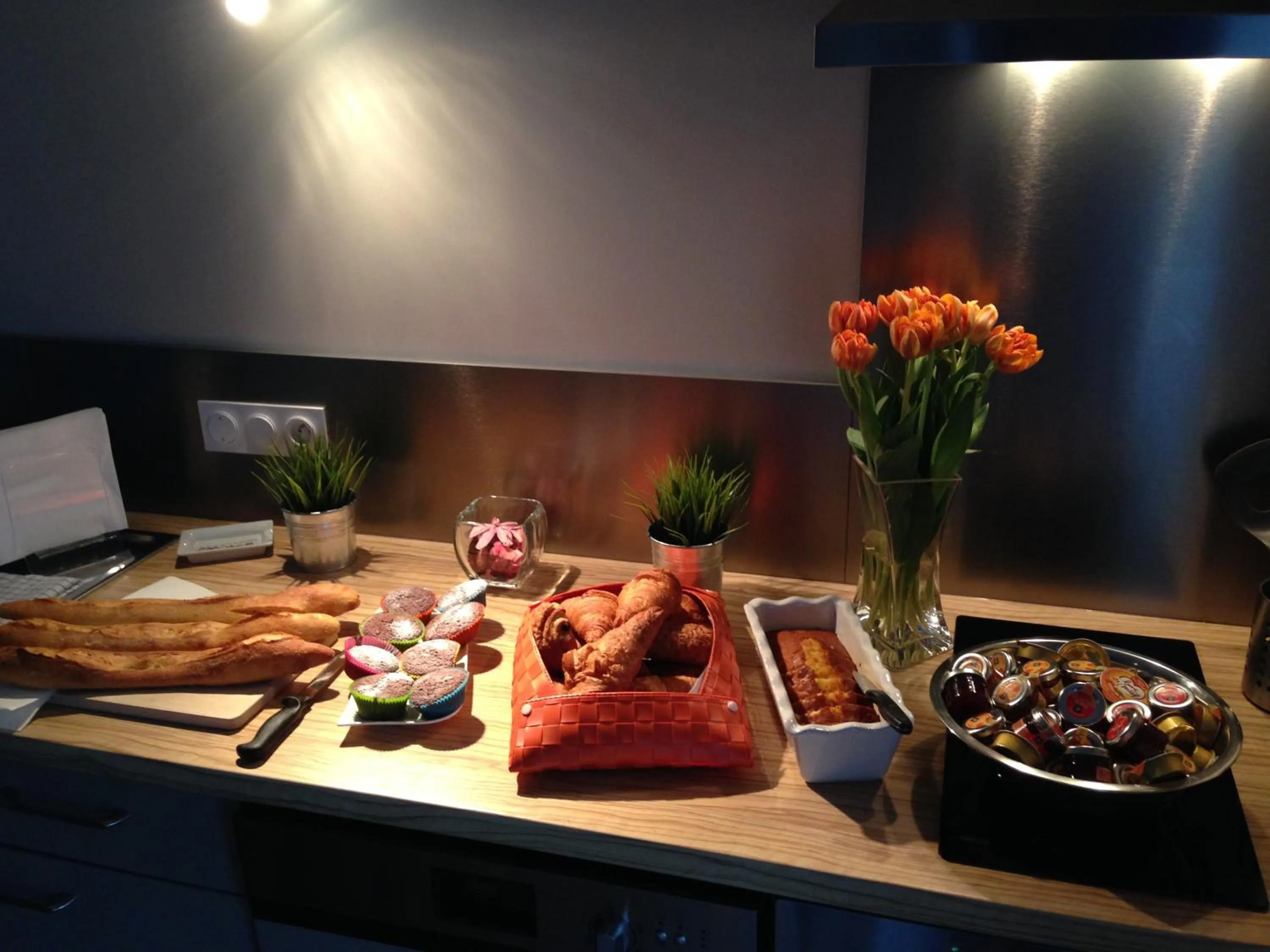 Kitchen or kitchenette in Demeure & Dépendance - Chambres d'hôtes depuis 2012