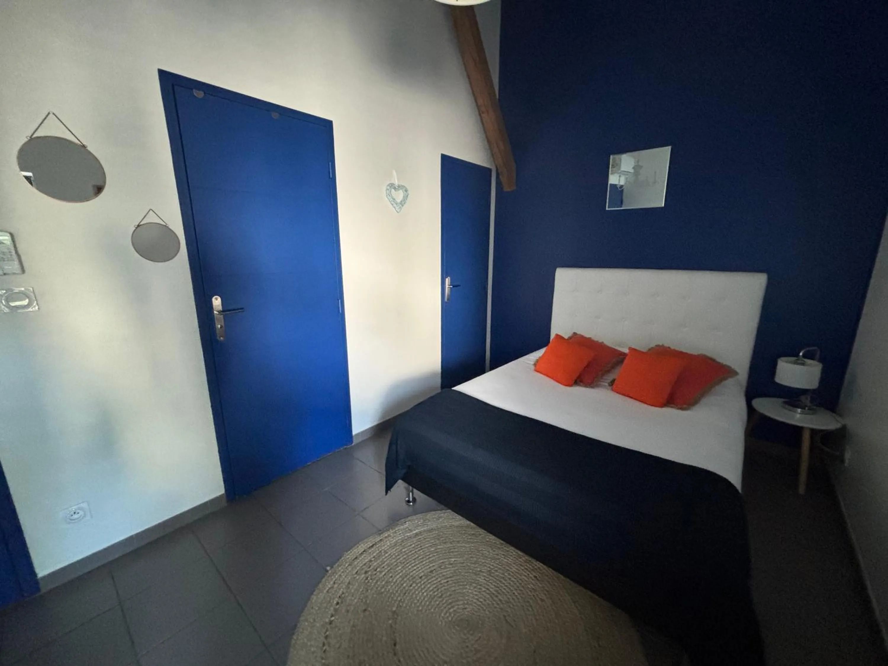 Bedroom, Bed in Demeure & Dépendance - Chambres d'hôtes depuis 2012