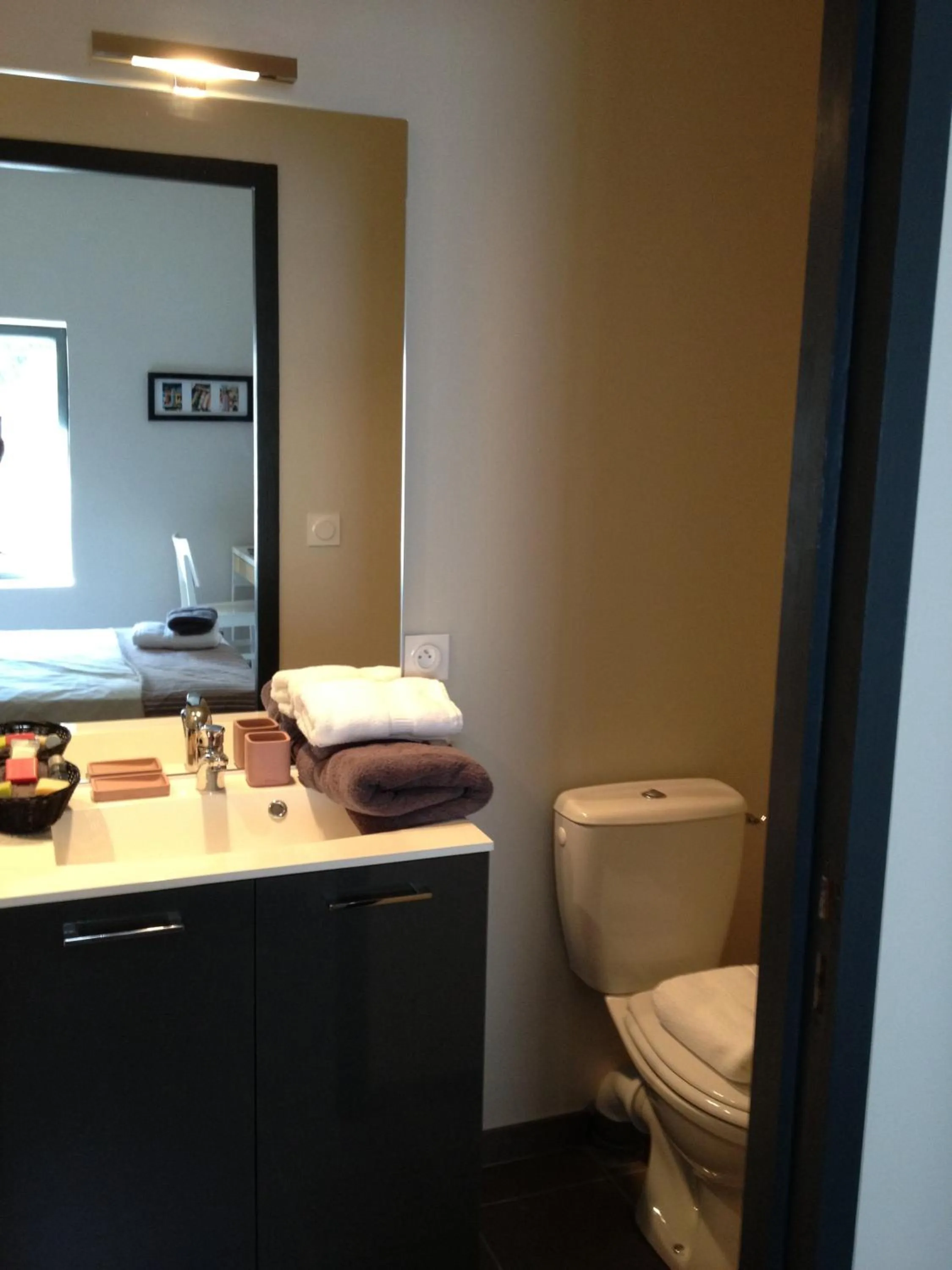 Bathroom in Demeure & Dépendance - Chambres d'hôtes depuis 2012