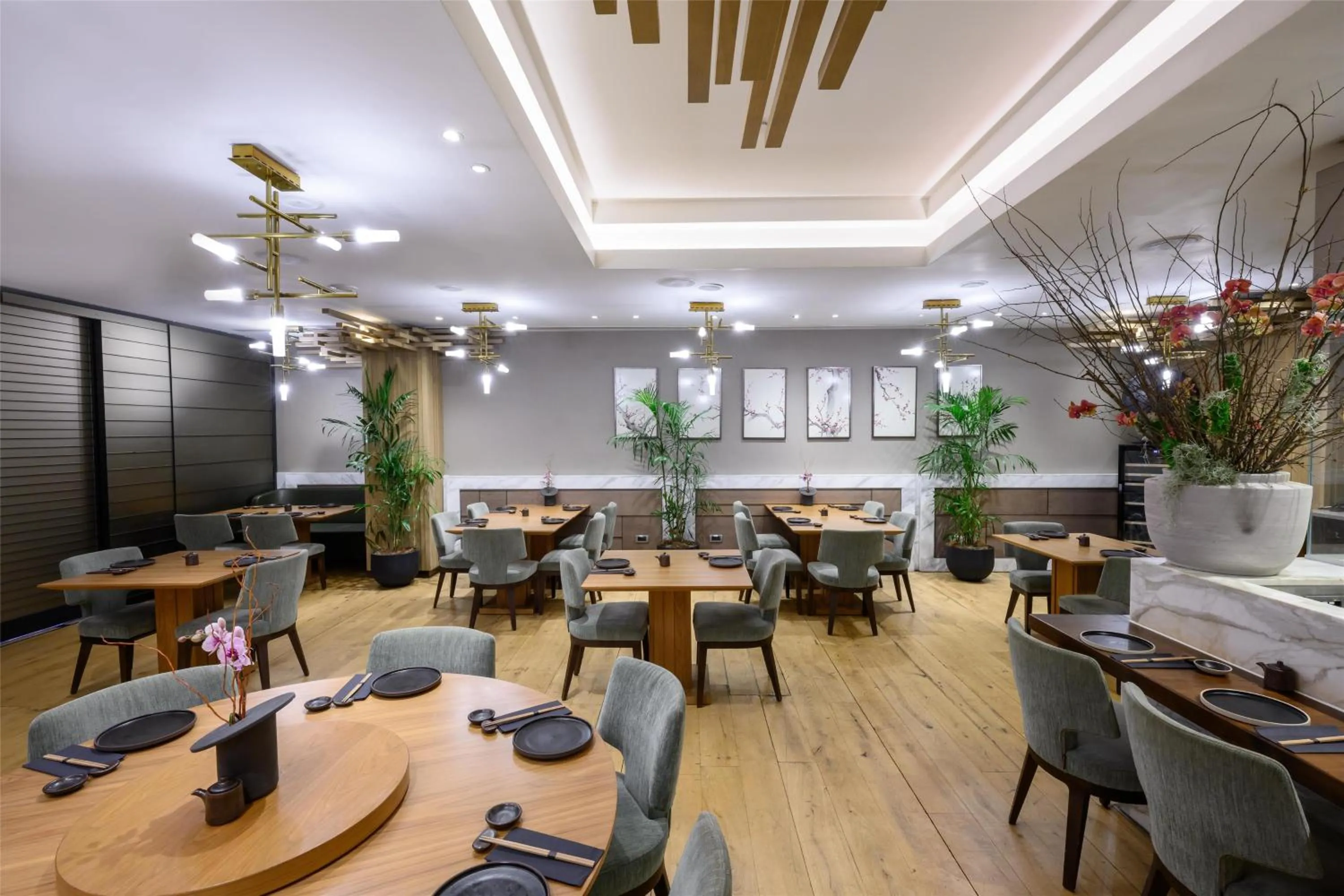 Restaurant/places to eat in Hilton Tel Aviv Hotel