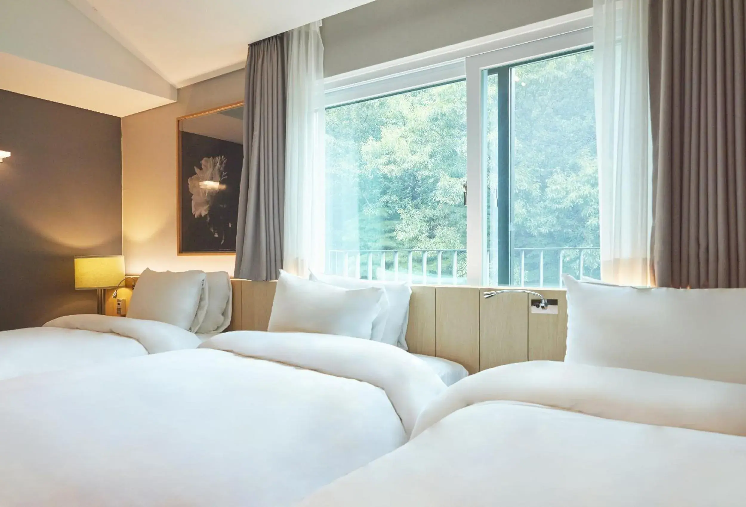 Superior Triple Mountain in Eden Paradise Hotel Superior Triple Mountain in Eden Paradise Hotel