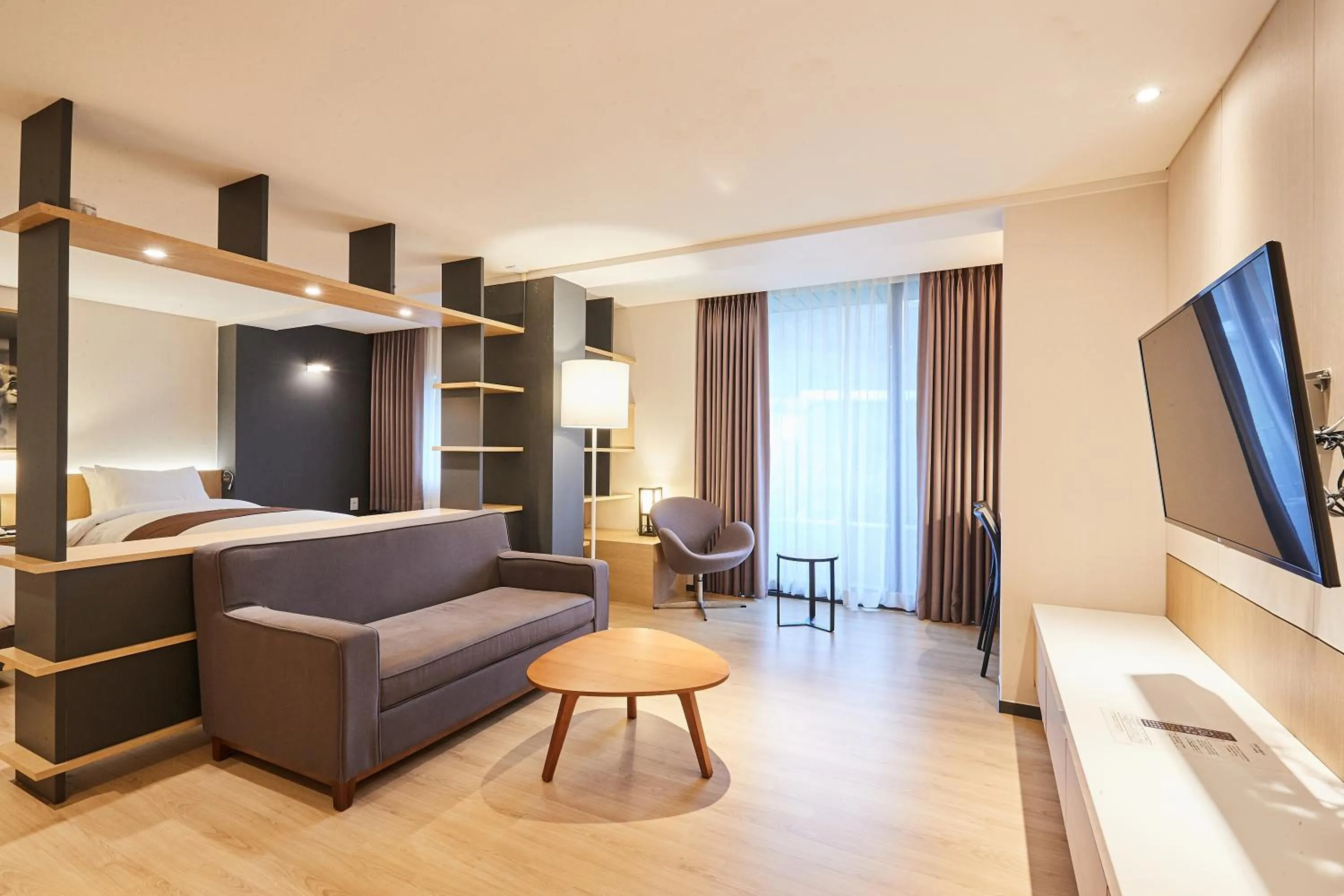 Bed in Eden Paradise Hotel