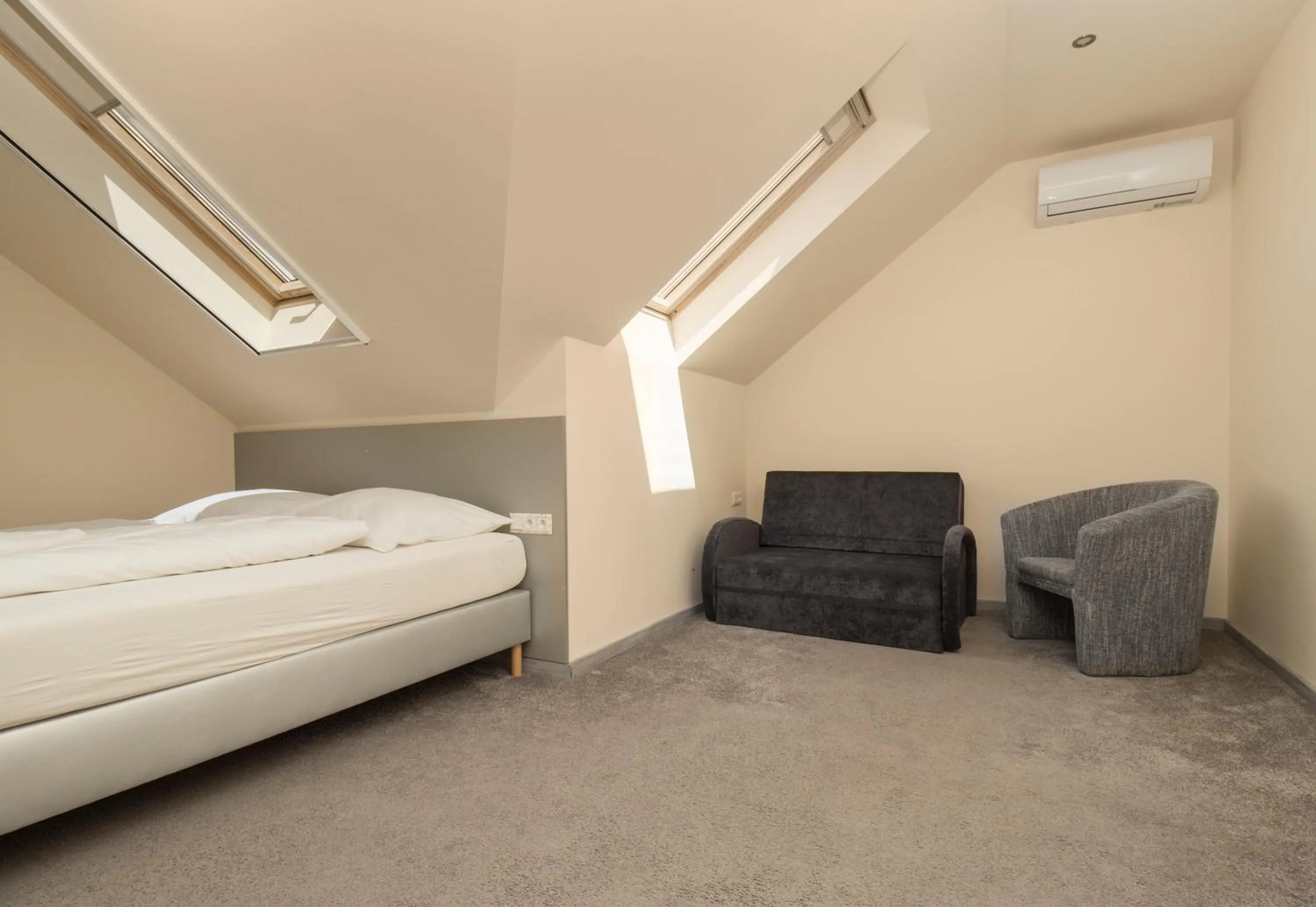 Bedroom, Bed in Ponty-Papa Rendezvényház