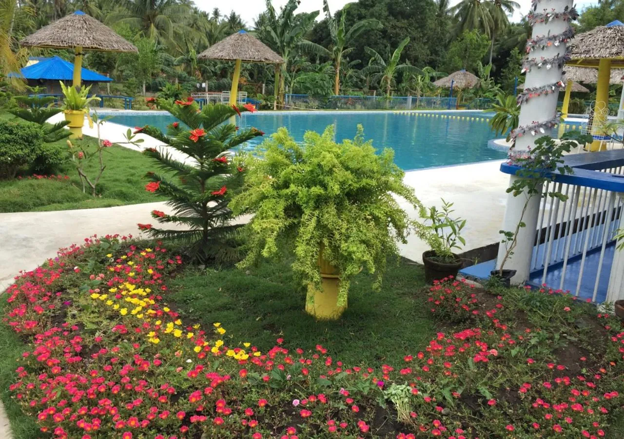 Garden in SweetWater Resort