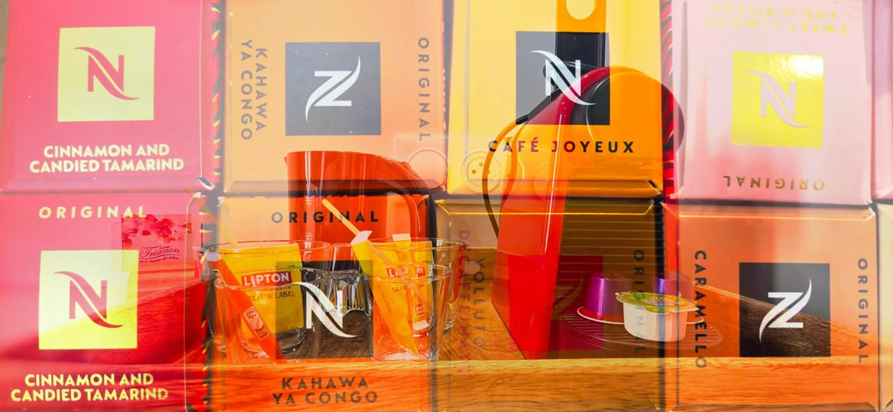 Coffee/tea facilities in Le Petit Trianon et le Charme des Suites