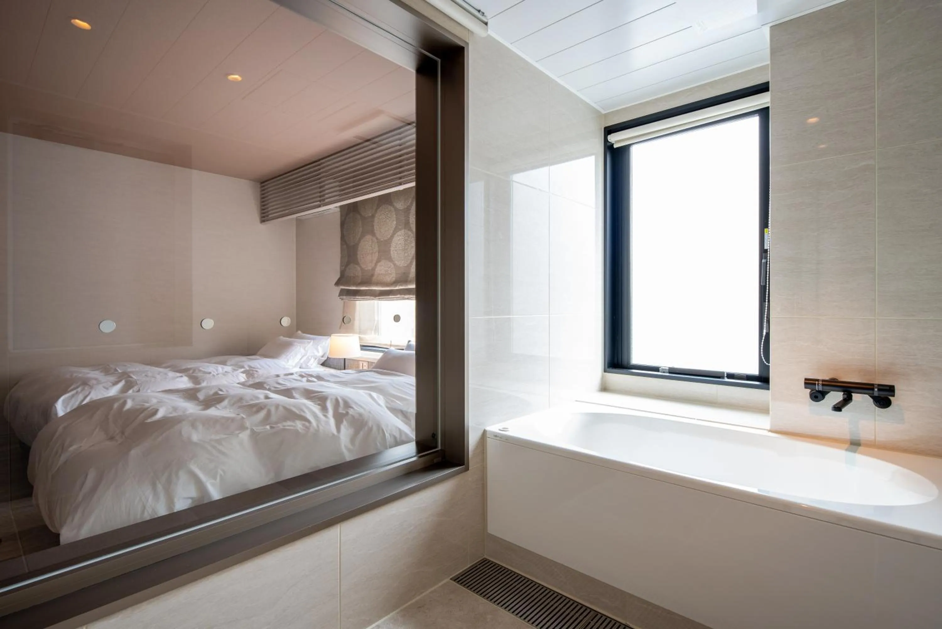 Bathroom, Bed in La Viola