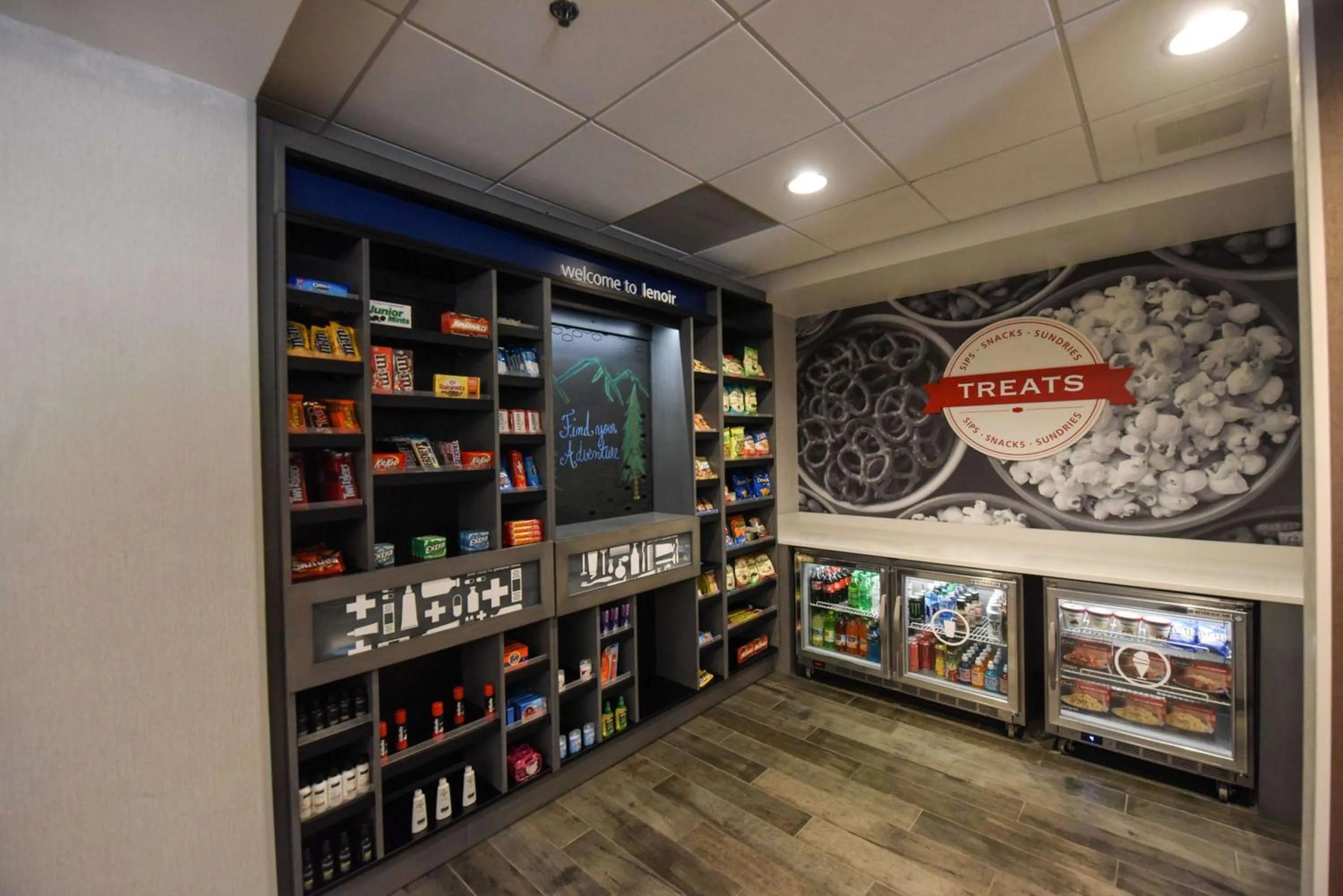 Restaurant/places to eat in Hampton Inn & Suites Lenoir, NC