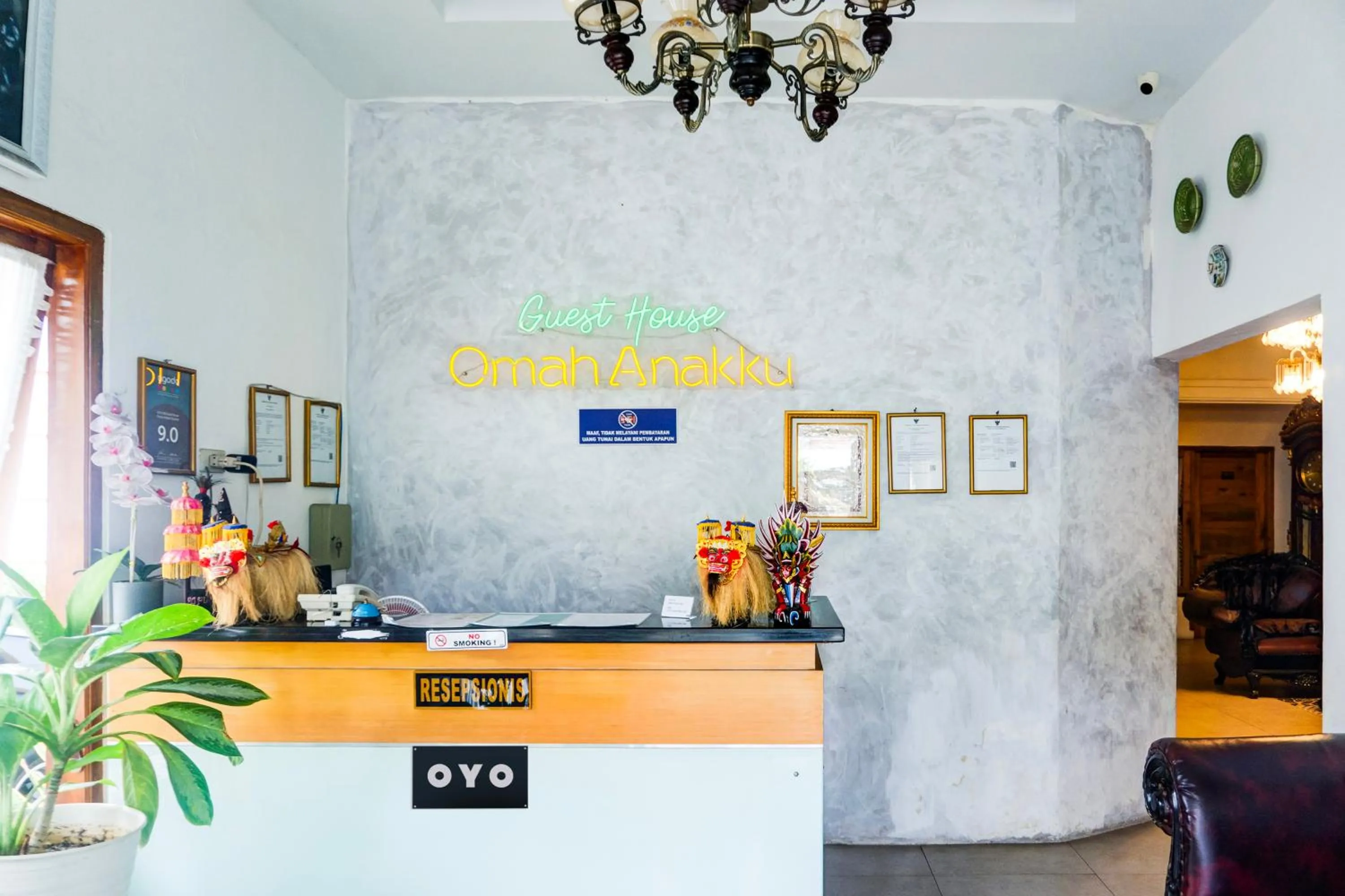 Lobby or reception in Hotel O Bandar Lampung Near Gor Saburai Formerly Omah Anakku