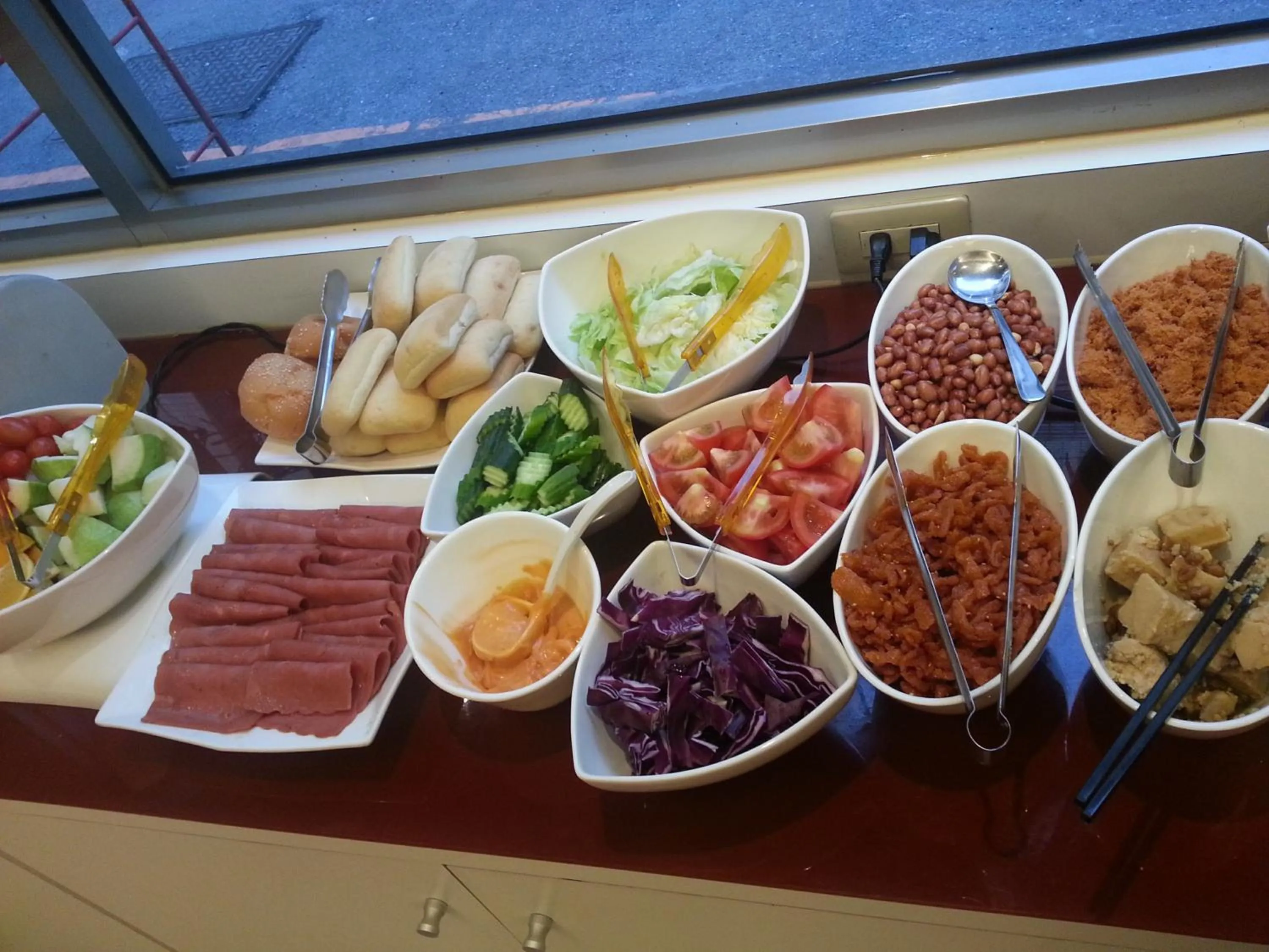 Restaurant/places to eat in KIWI-Taichung Station Branch 1