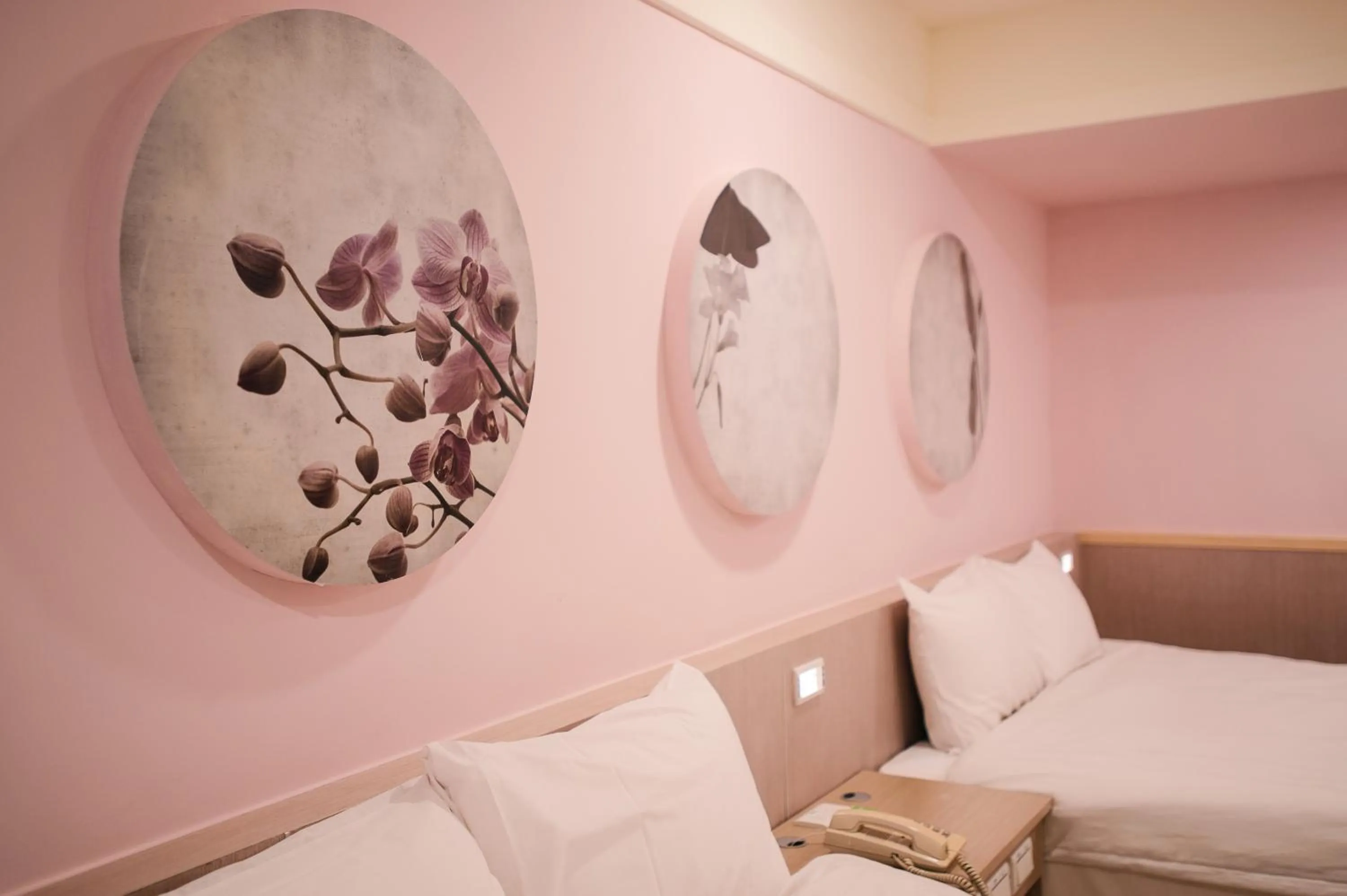 Bed in KIWI-Taichung Station Branch 1