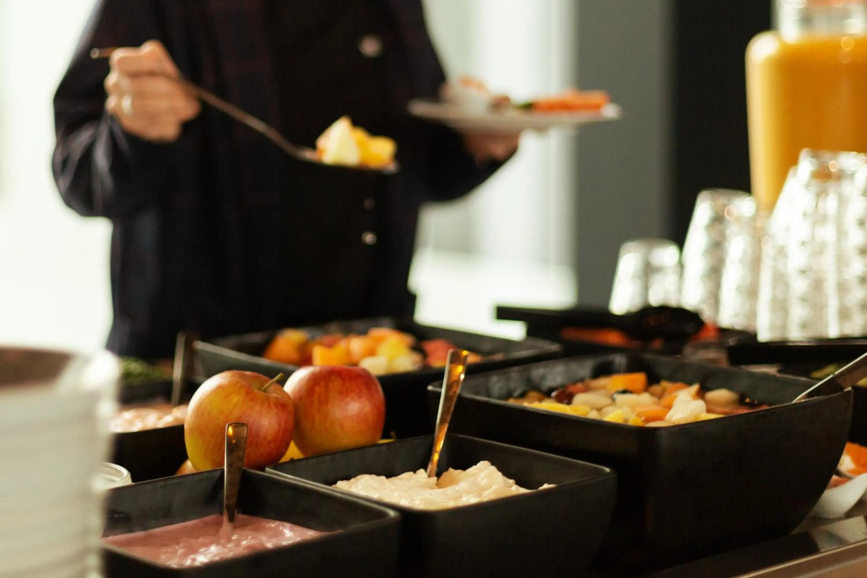 Breakfast in Holiday Inn - the niu, Fender Amsterdam