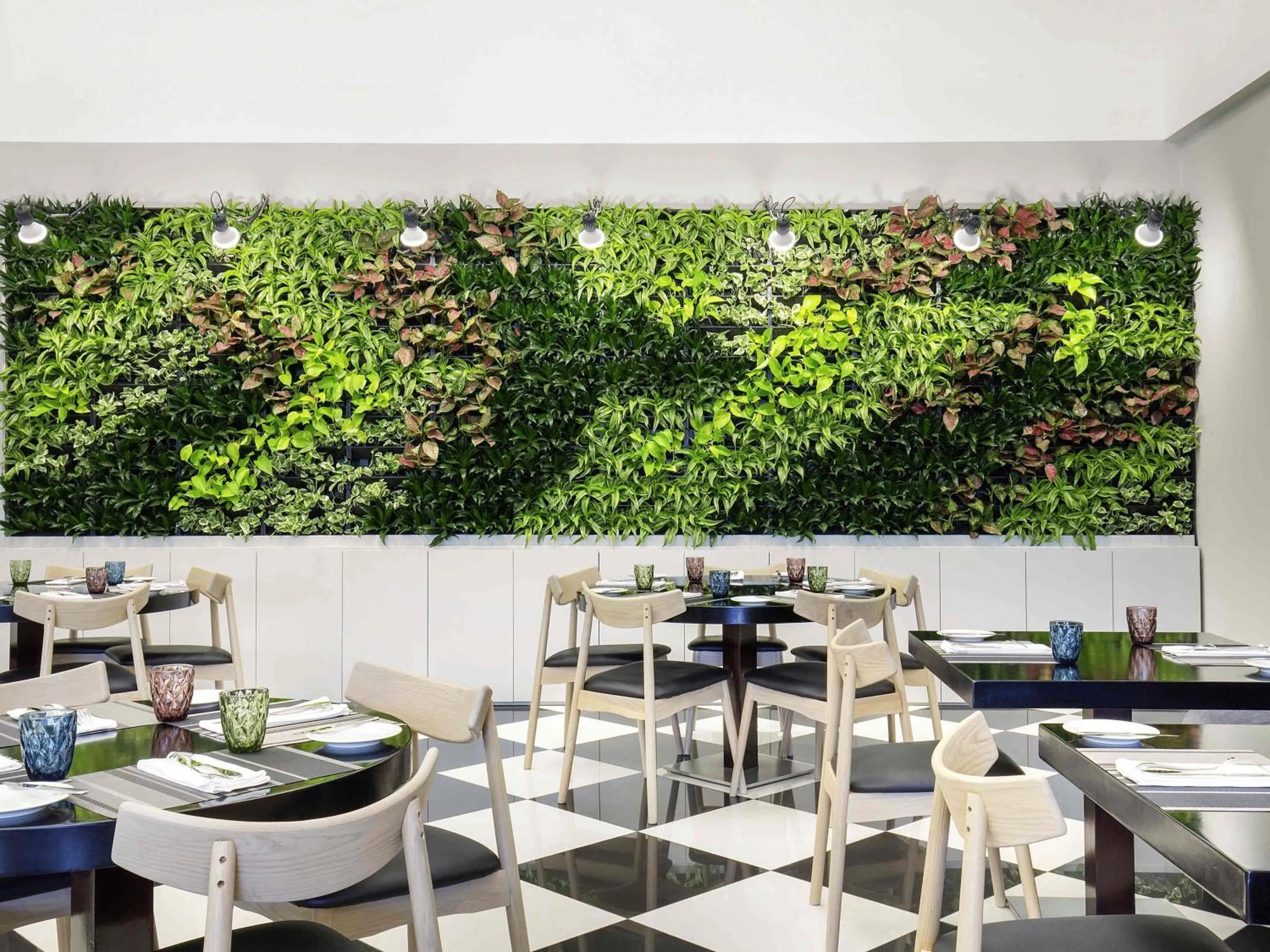 Restaurant/places to eat in ibis Deira Creekside Dubai