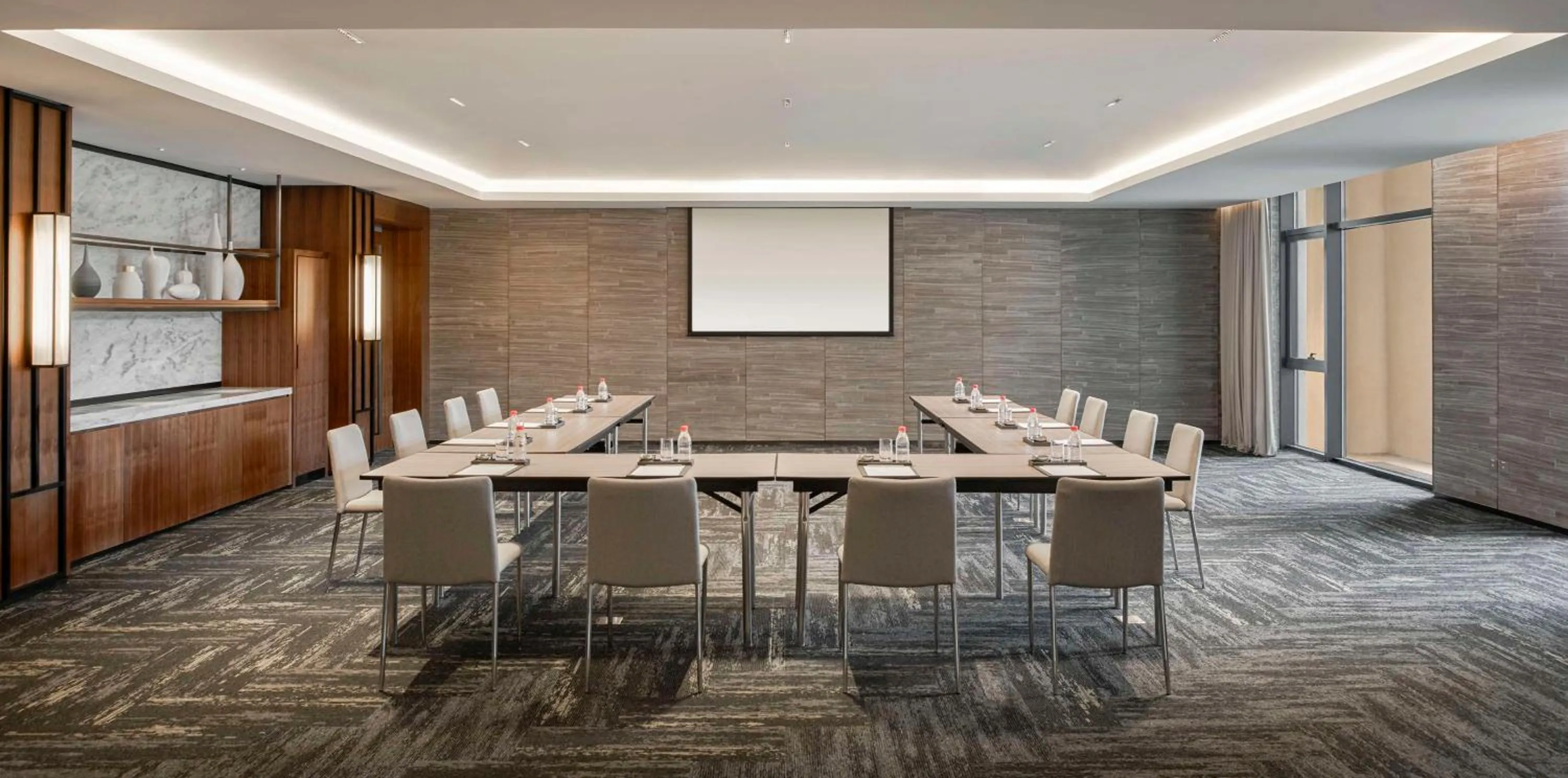 Meeting/conference room in Hyatt Regency Beijing Shiyuan