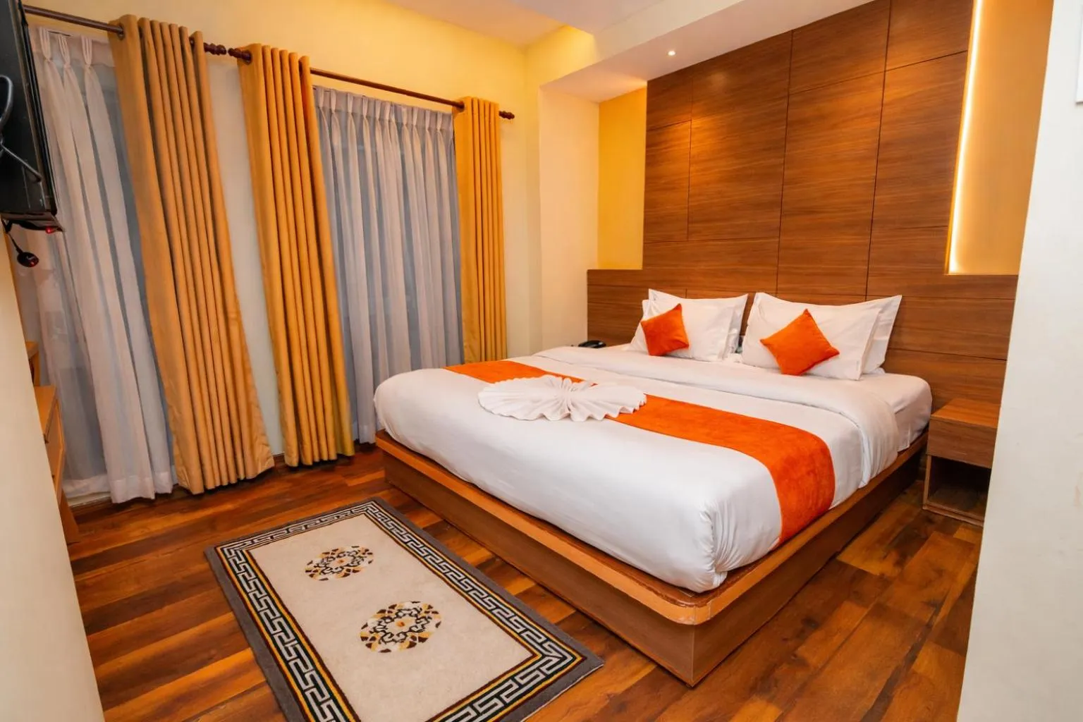 Bedroom, Bed in Hotel Bihani