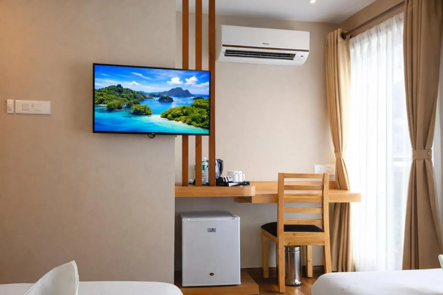 TV and multimedia, Bed in Hotel Bihani