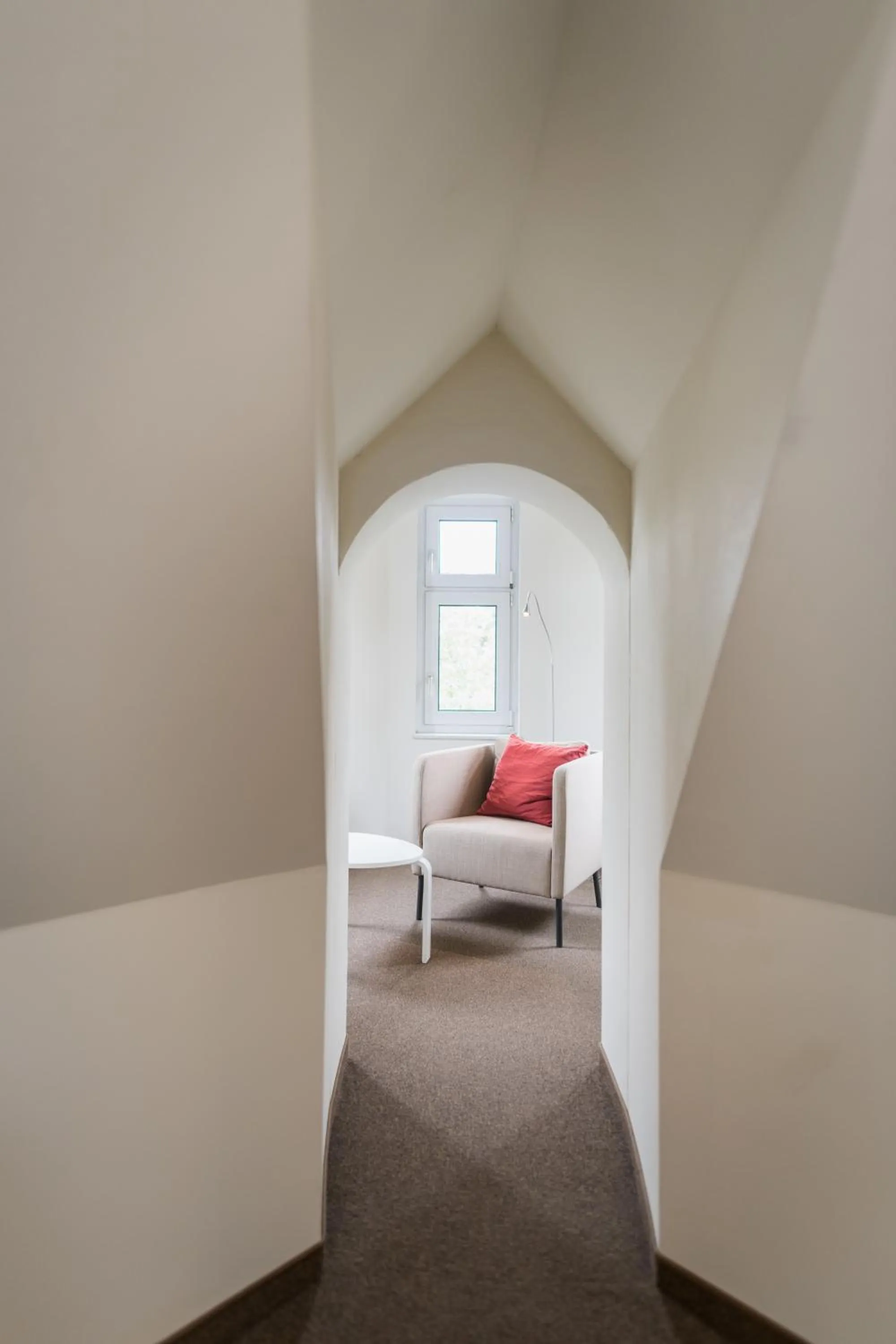 Photo of the whole room, Bed in Johanniterhaus Wittenberg