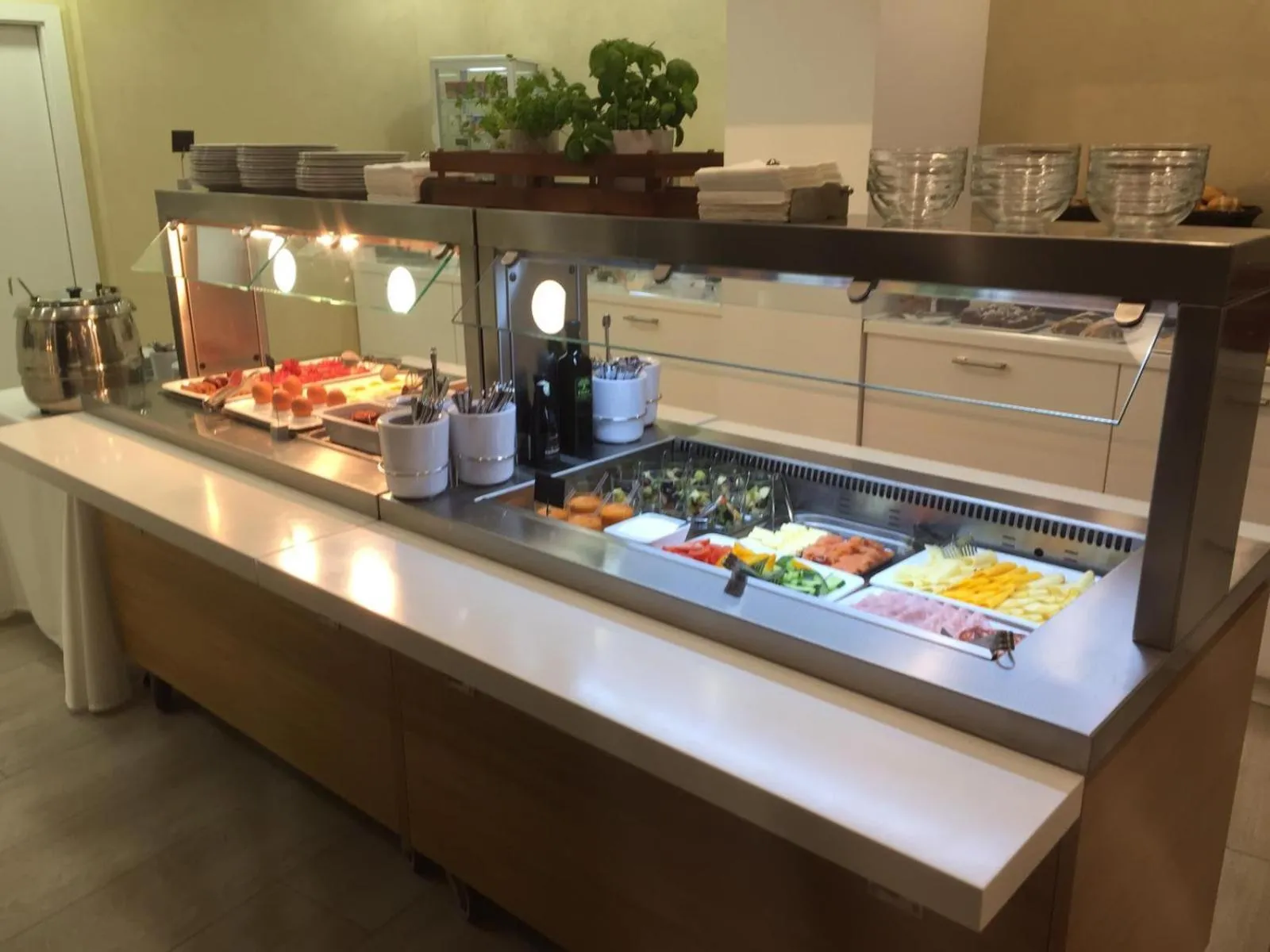 Food and drinks in Hotel Galatea