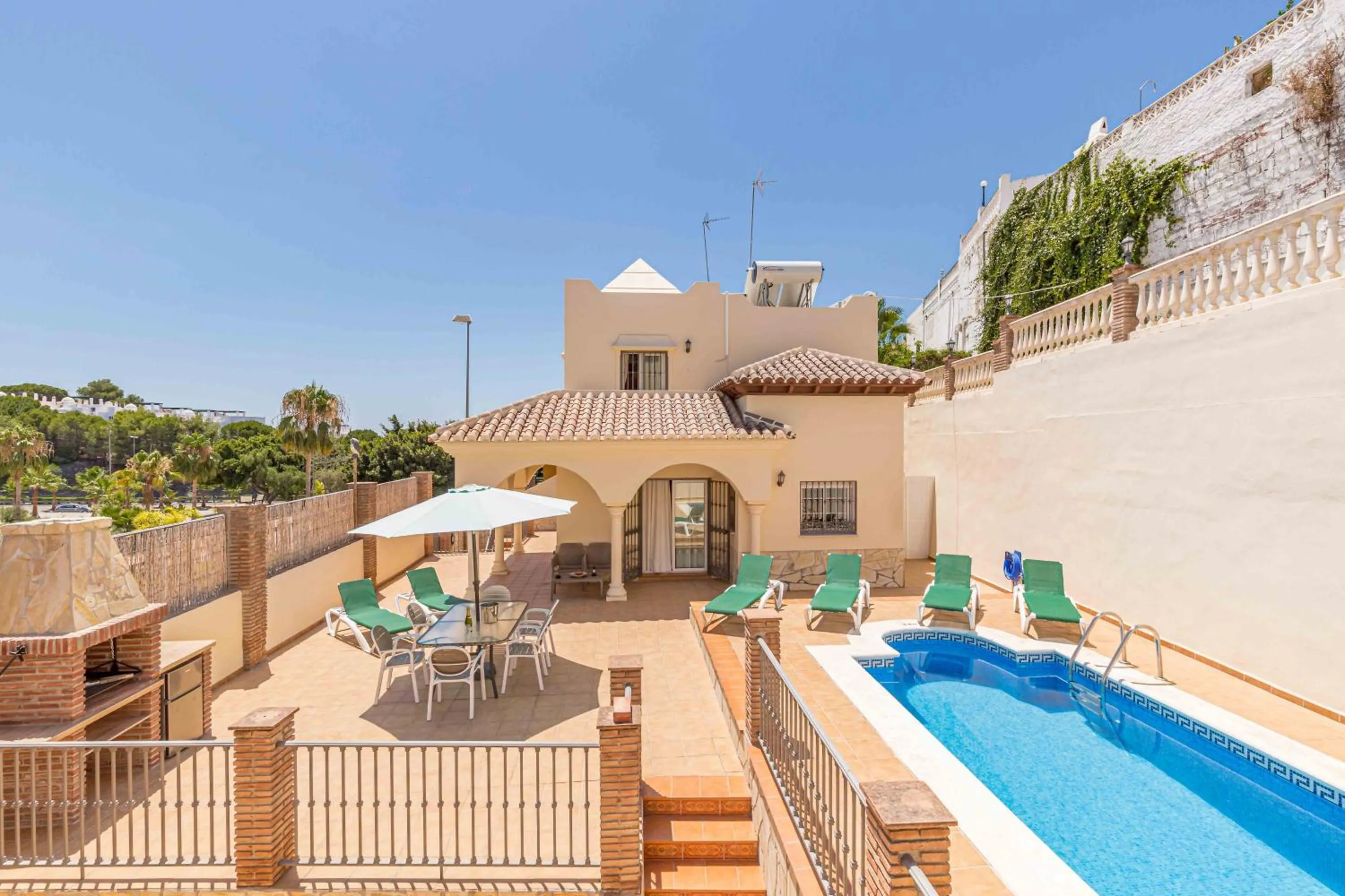 Villa Oliva Nerja - Luxury Redesign & Private Pool