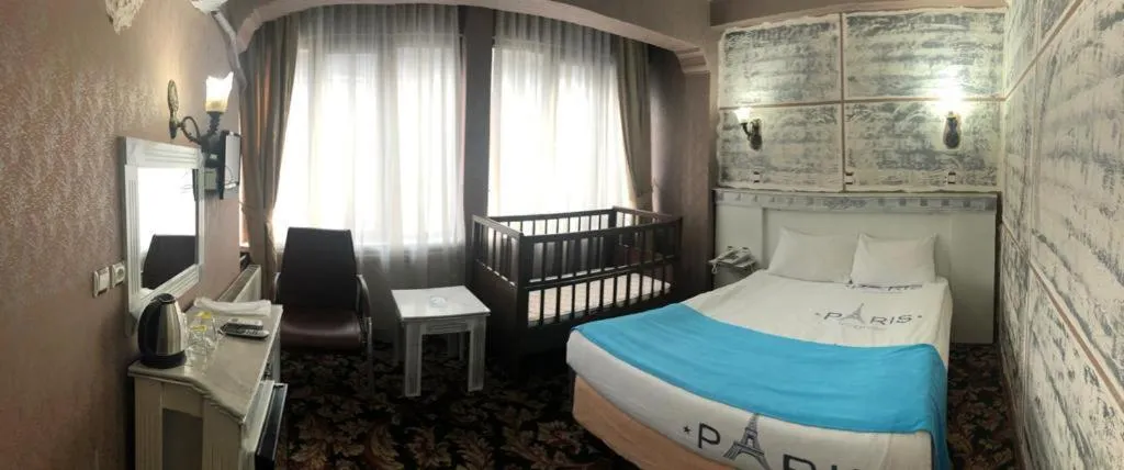 Photo of the whole room, Bed in Antik Otel