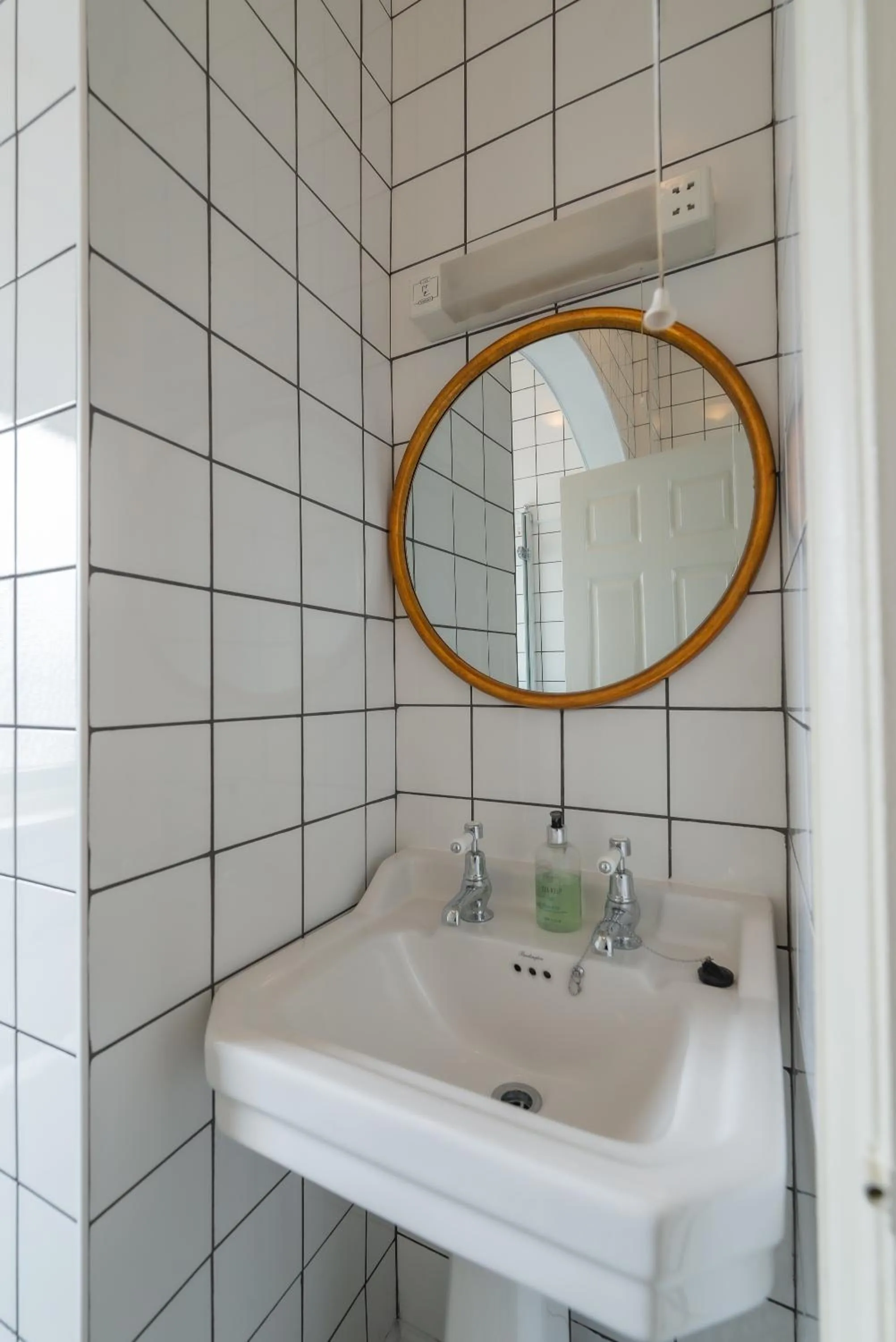 Bathroom in Cliftonville Hotel