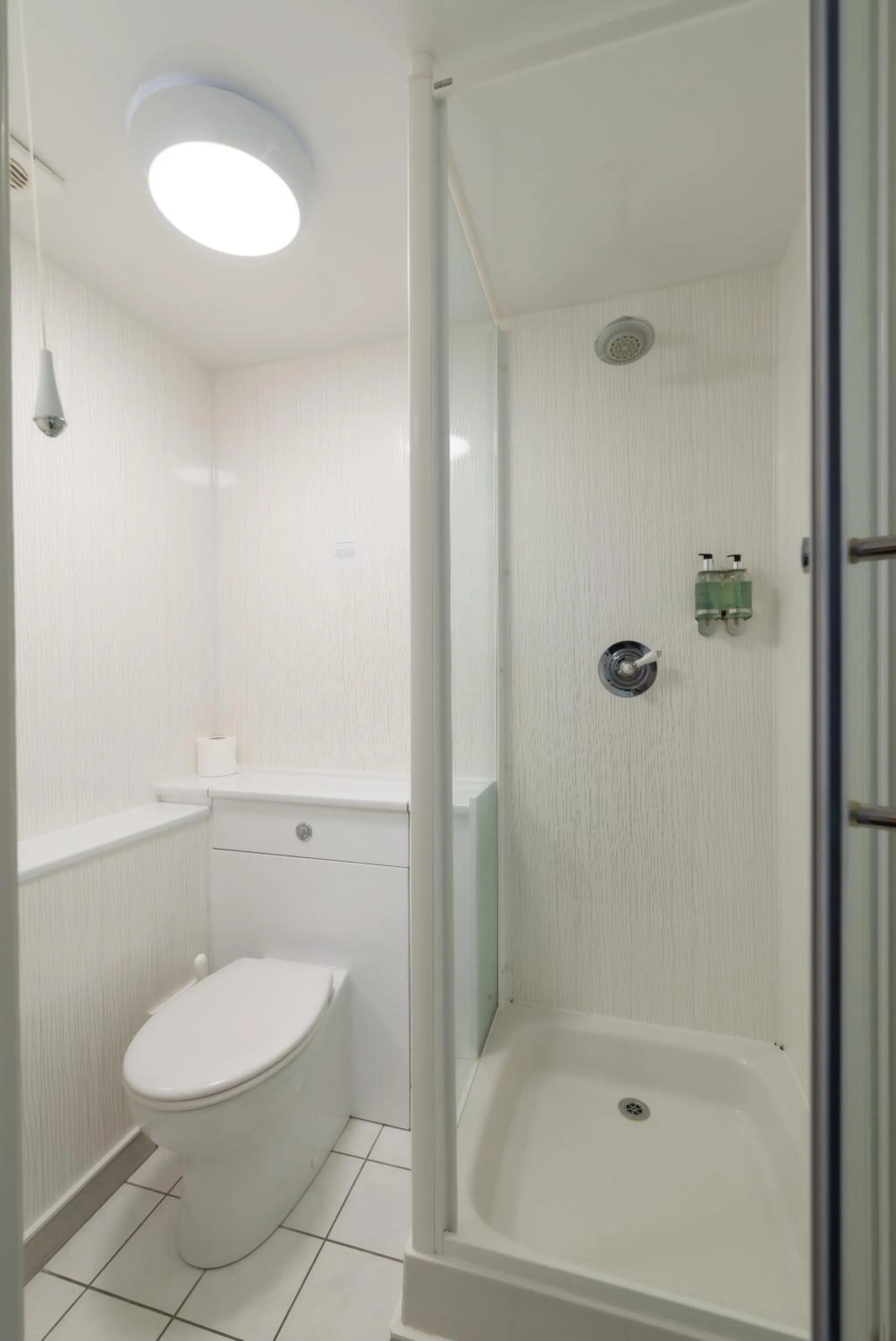 Shower in Cliftonville Hotel