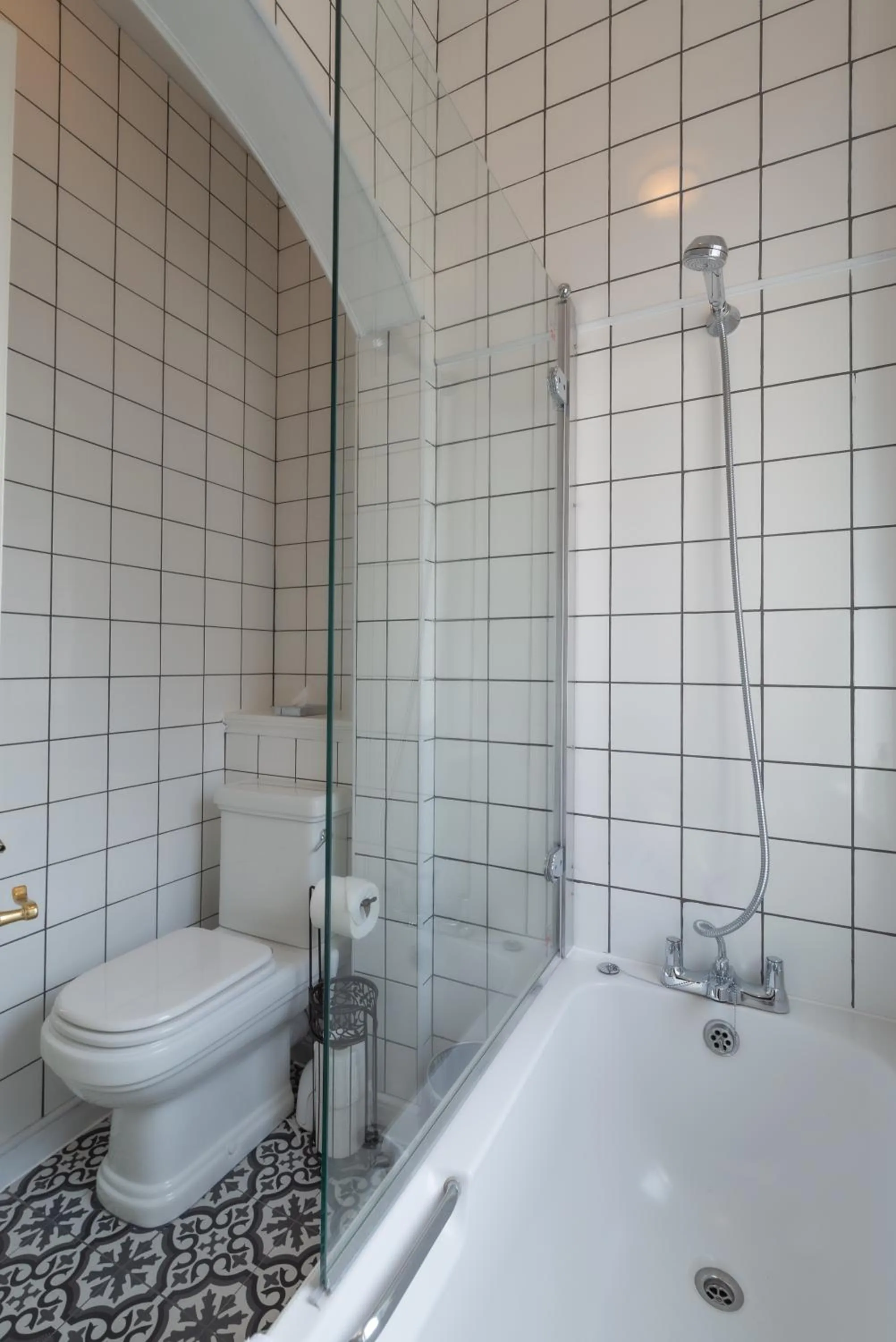 Bathroom in Cliftonville Hotel