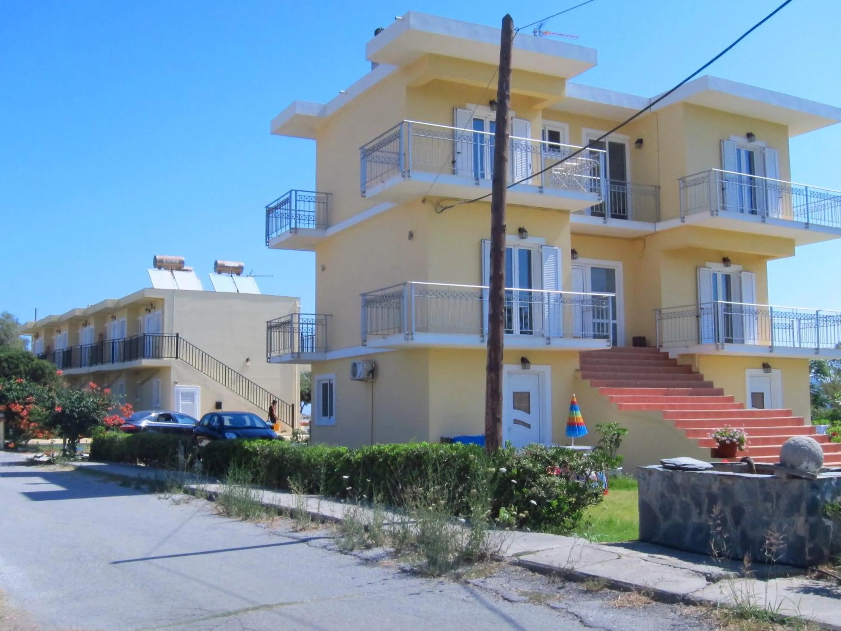 Facade/entrance in Baladinos Apartments