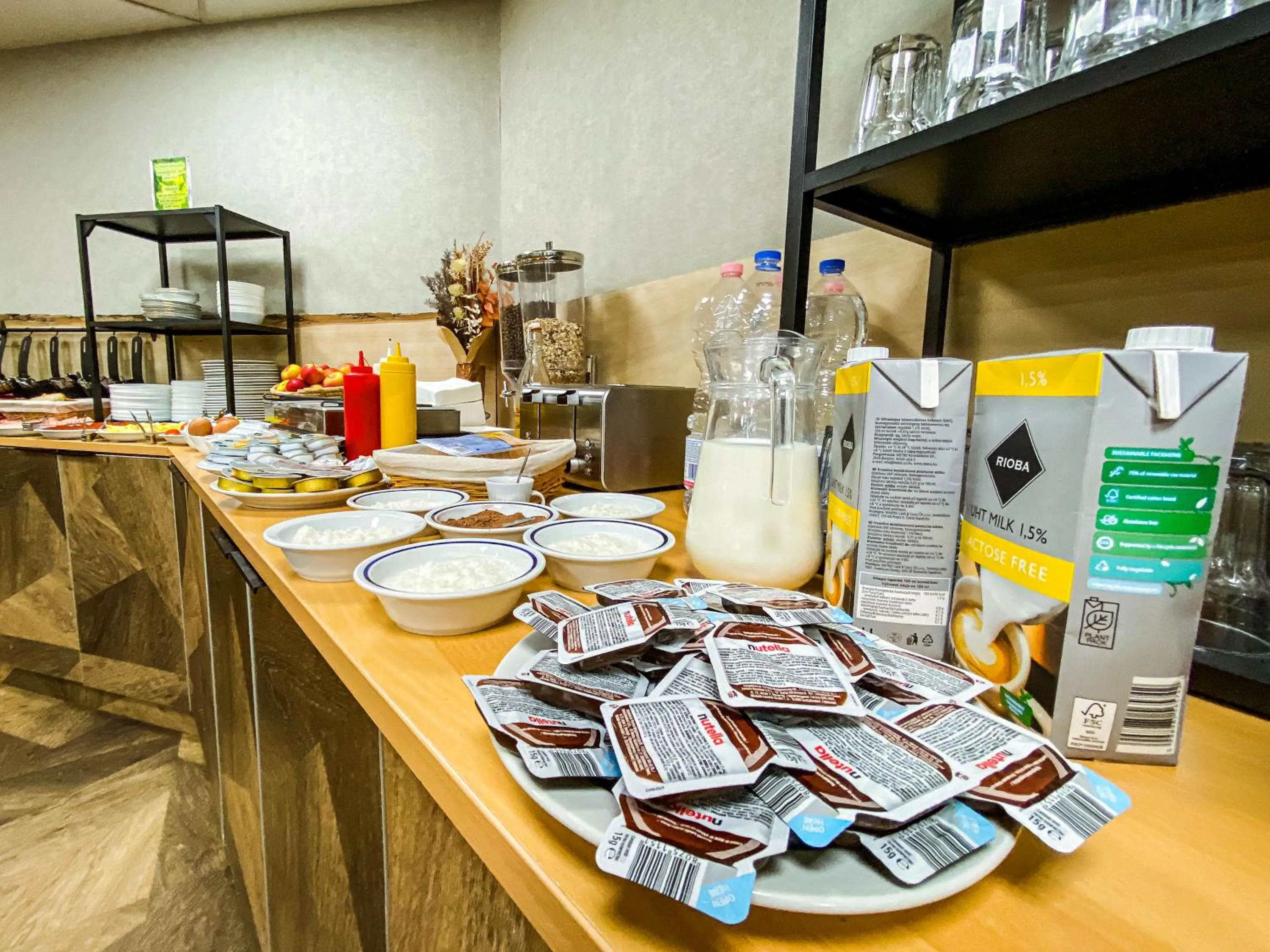 Restaurant/places to eat in Park Hotel Sóstó