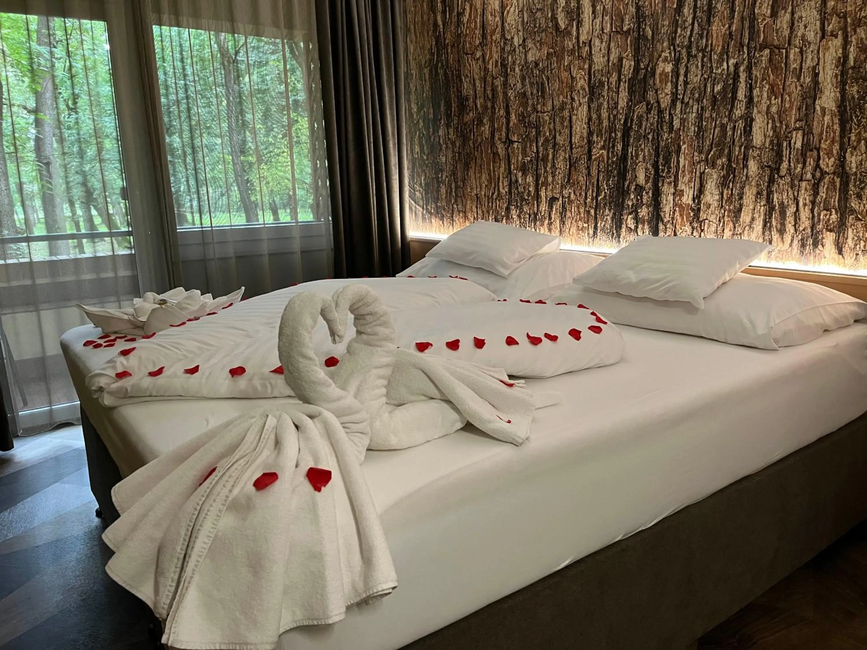 Bed in Park Hotel Sóstó