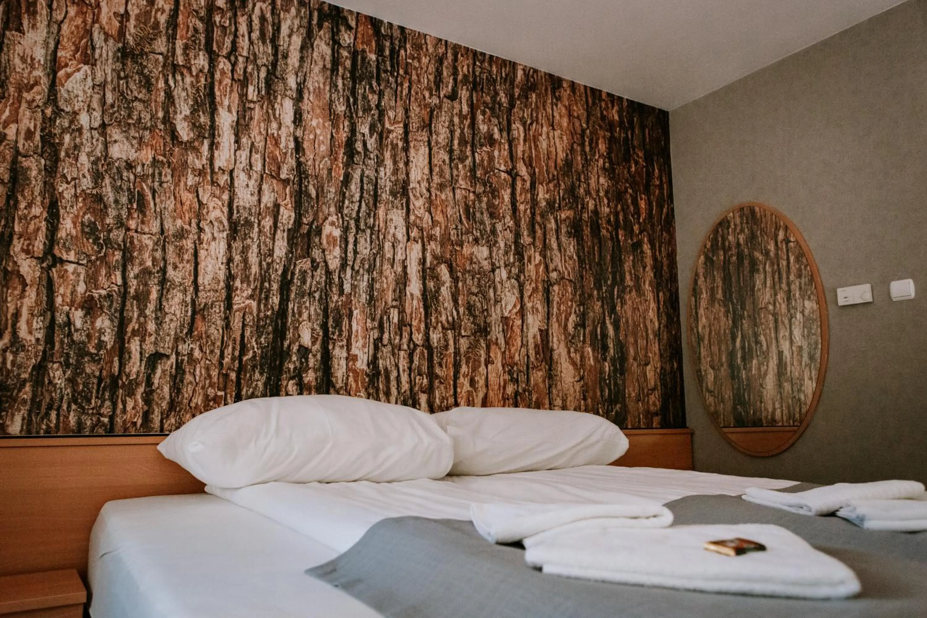 Bed in Park Hotel Sóstó