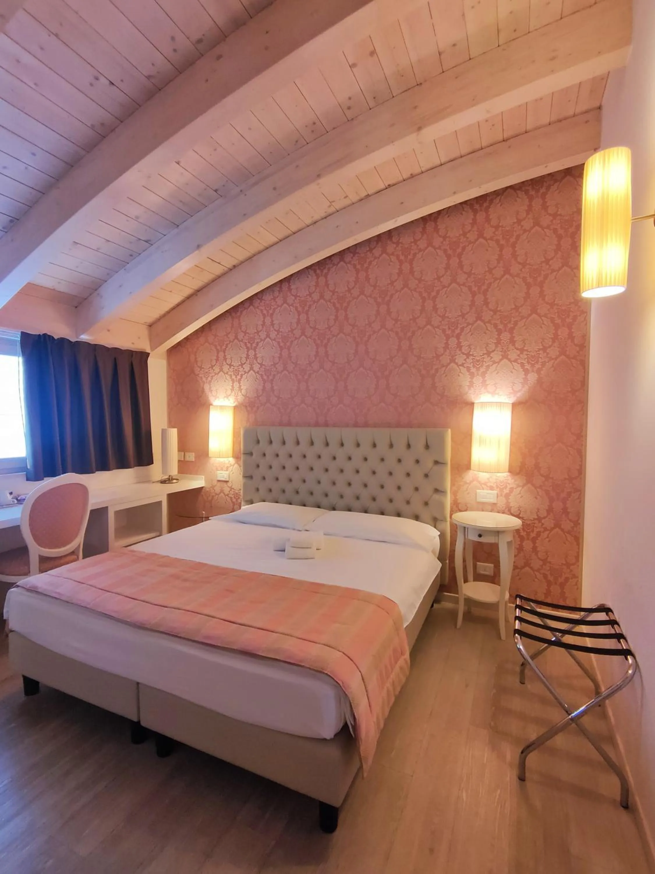 Bed in Nuova Opera Rooms & Apartment