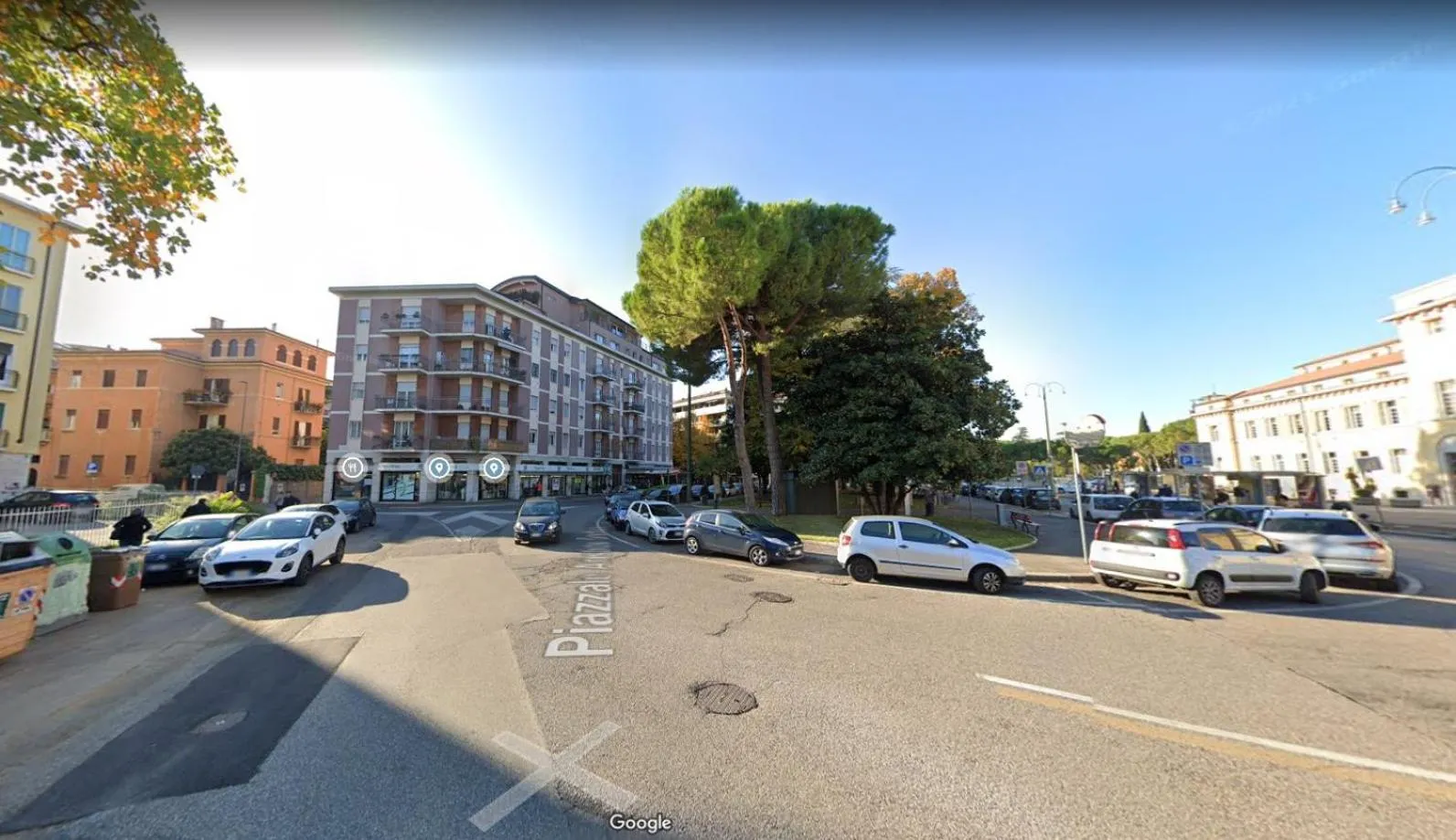 Property building in Nuova Opera Rooms & Apartment