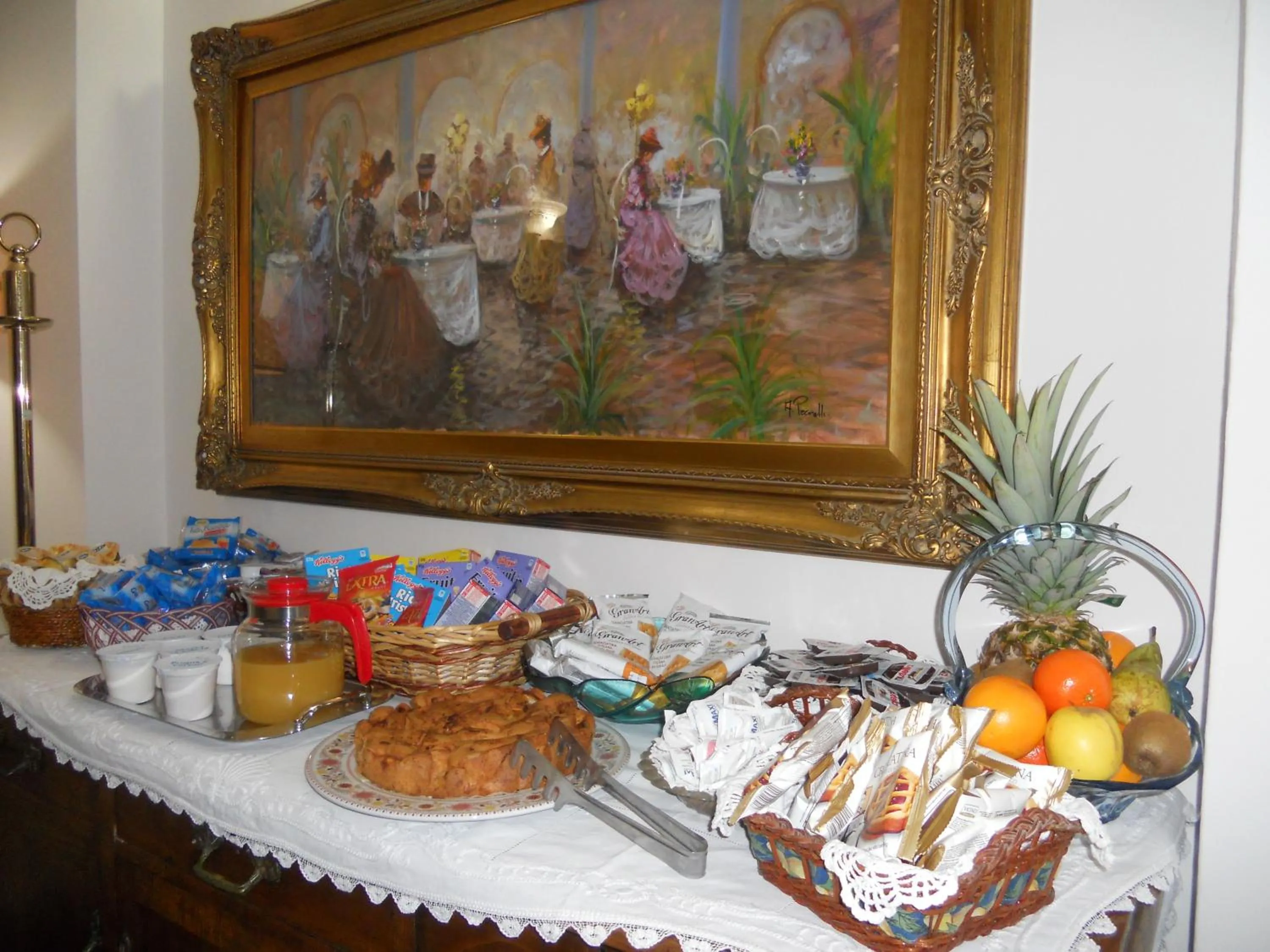 Food in B&B Home Sweet Home