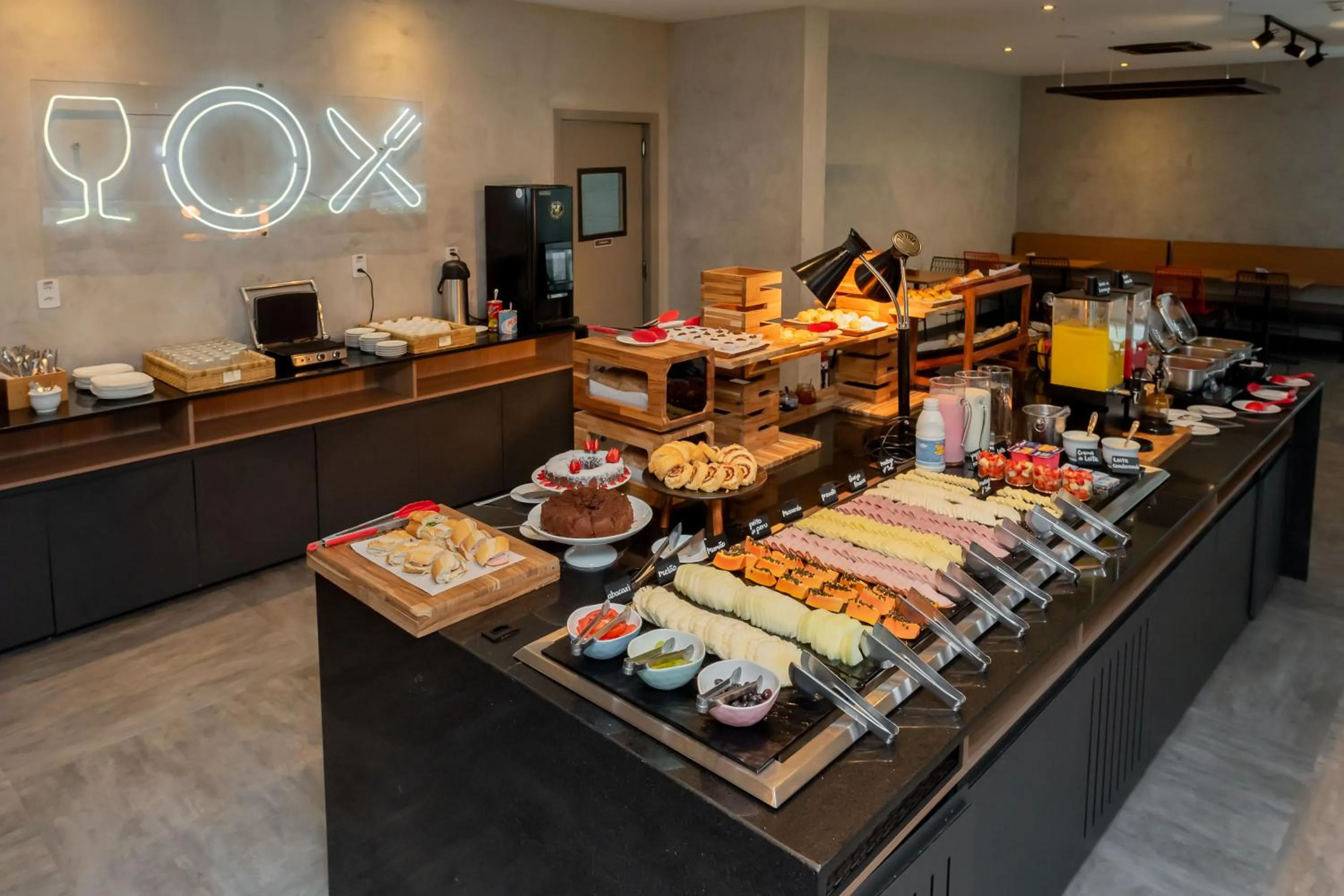 Food and drinks in ibis Vitoria Aeroporto