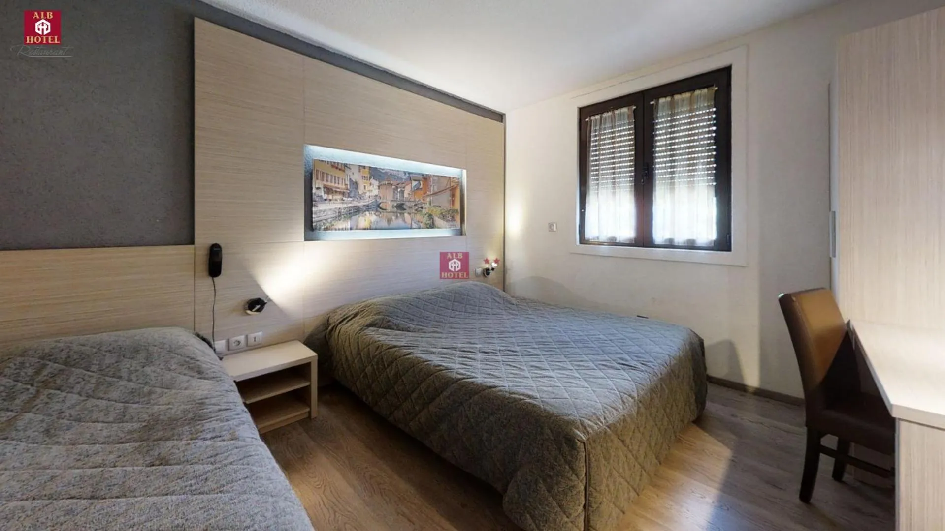 Bed in Logis Albhotel Grill