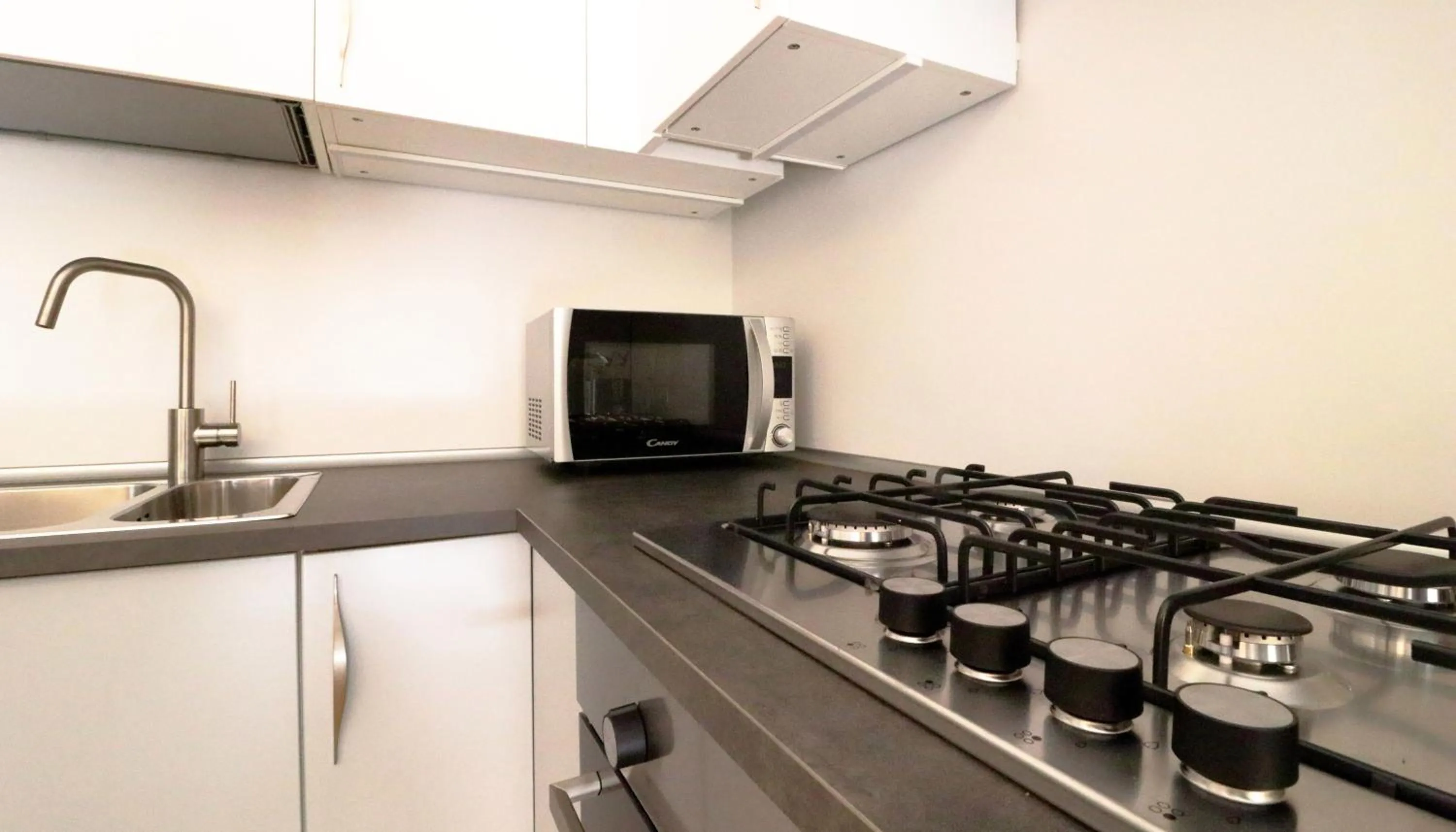 stove in Italianway - Piero della Francesca 19