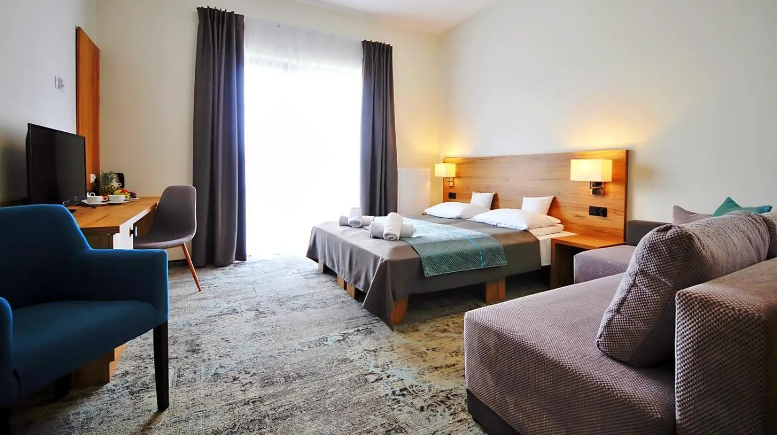 Photo of the whole room, Bed in Amberia