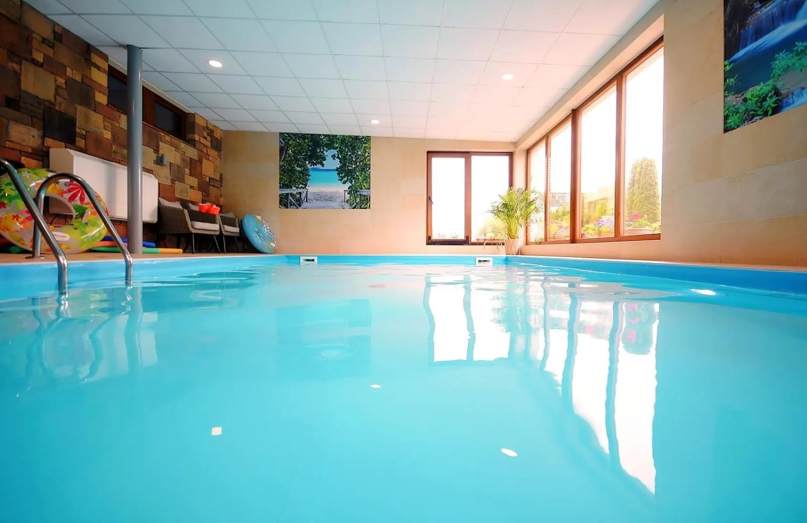 Pool view in Amberia