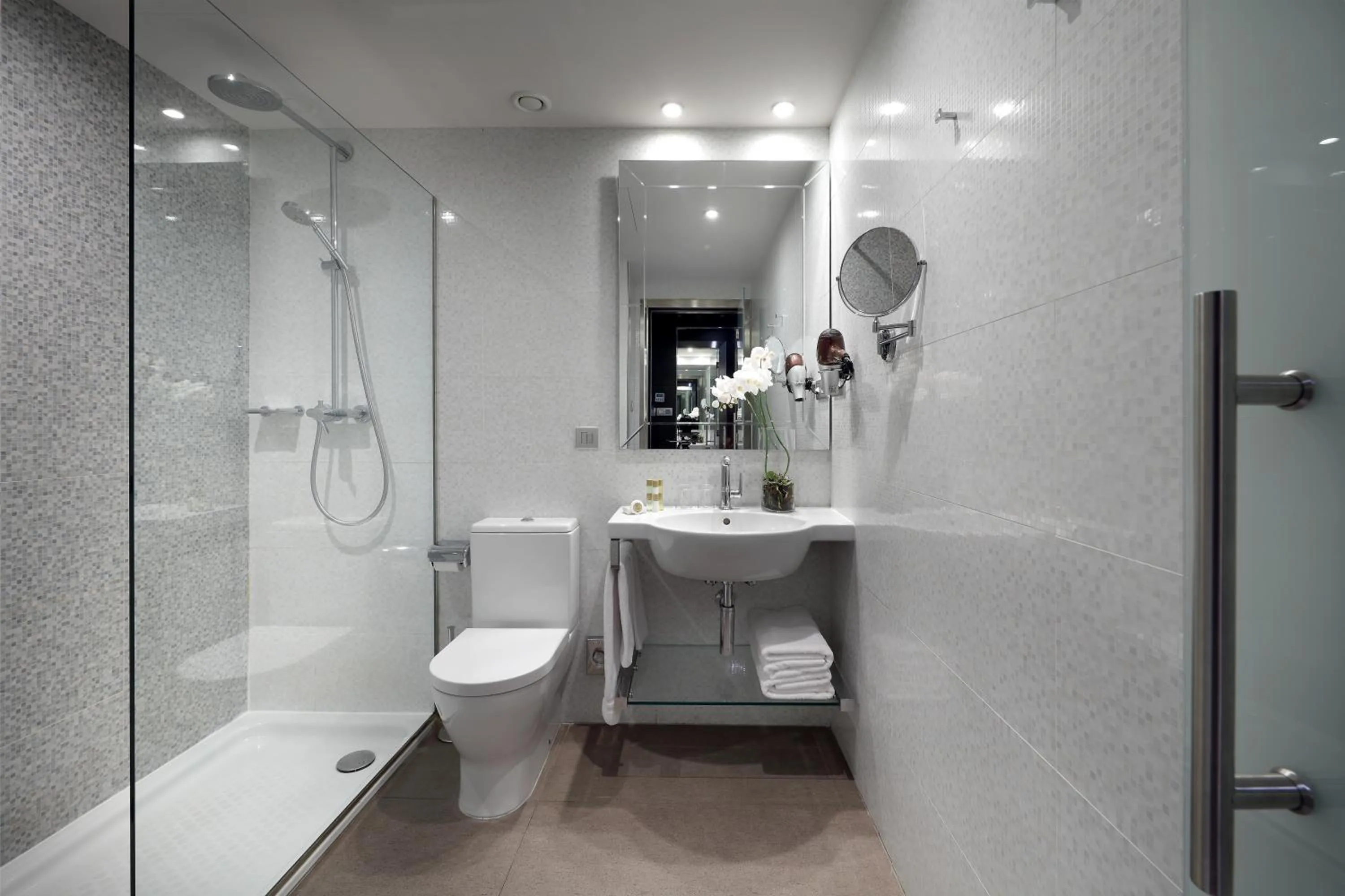 Bathroom in Eurostars Plaza Mayor