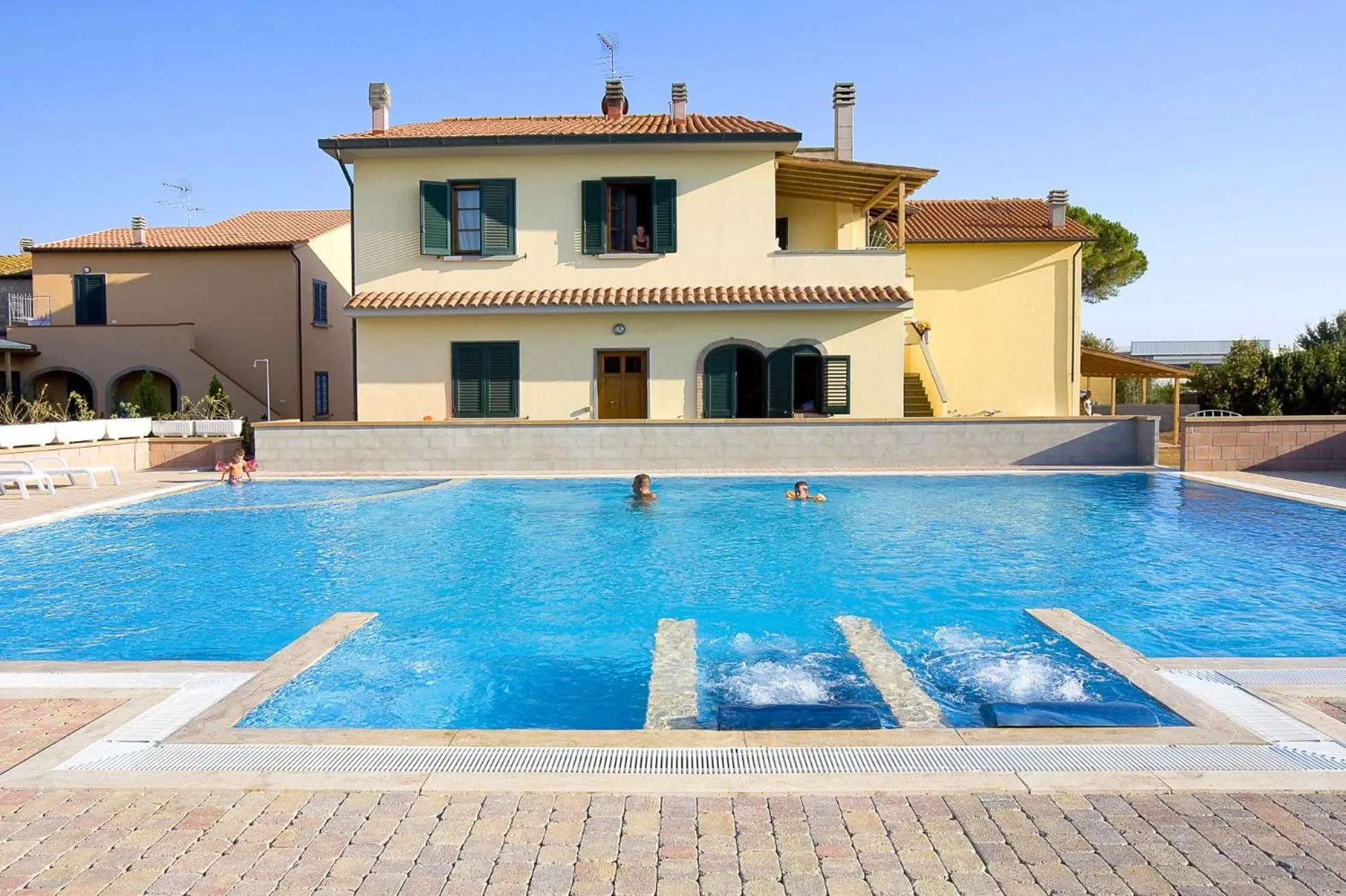 Pool view in Borgo Guglielmo