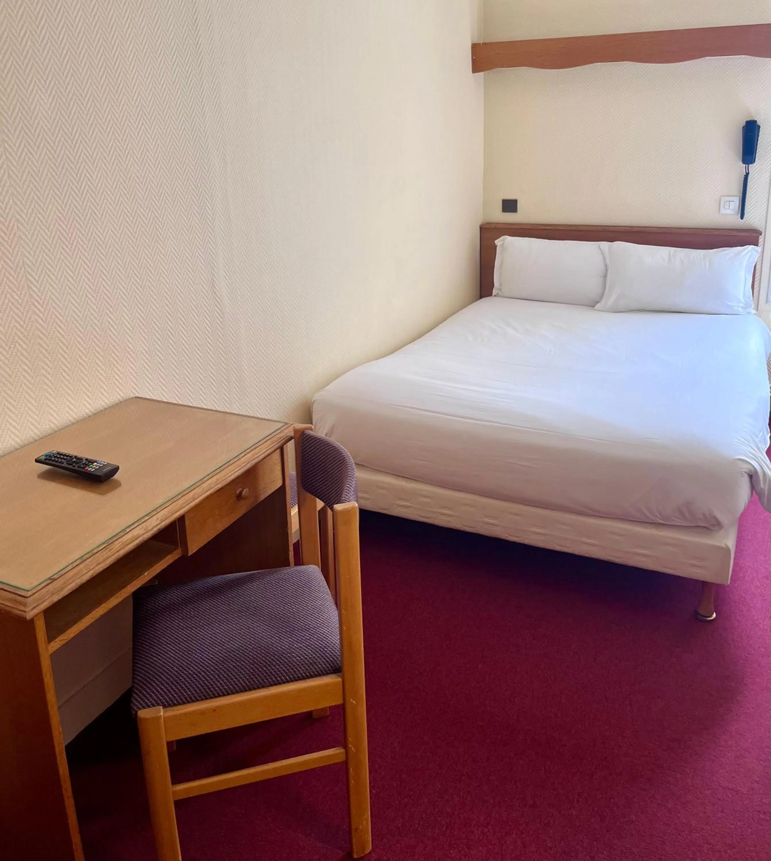 Bed in Hotel Paris Bercy