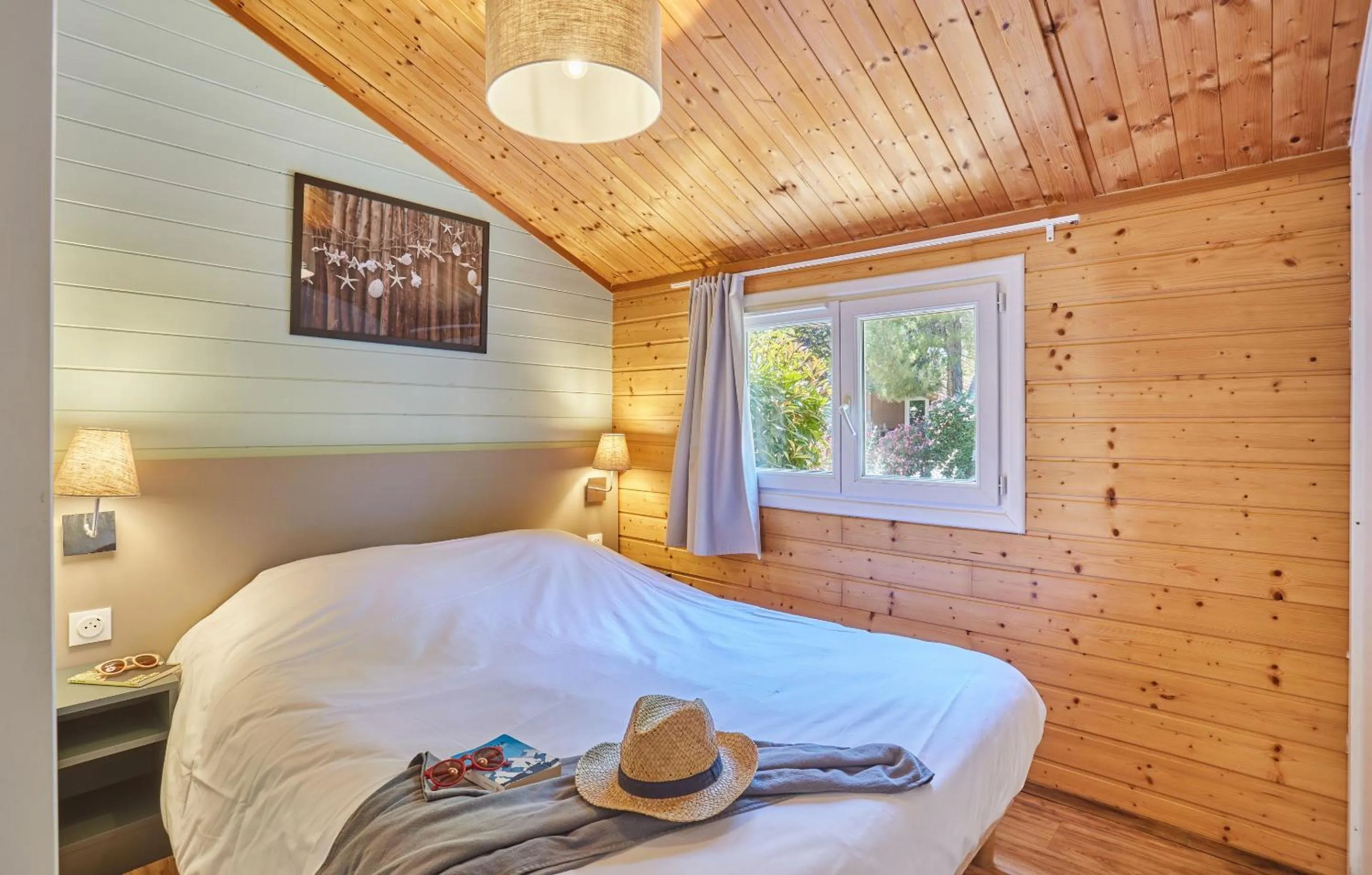 Bedroom, Bed in Résidence Odalys Shangri-la