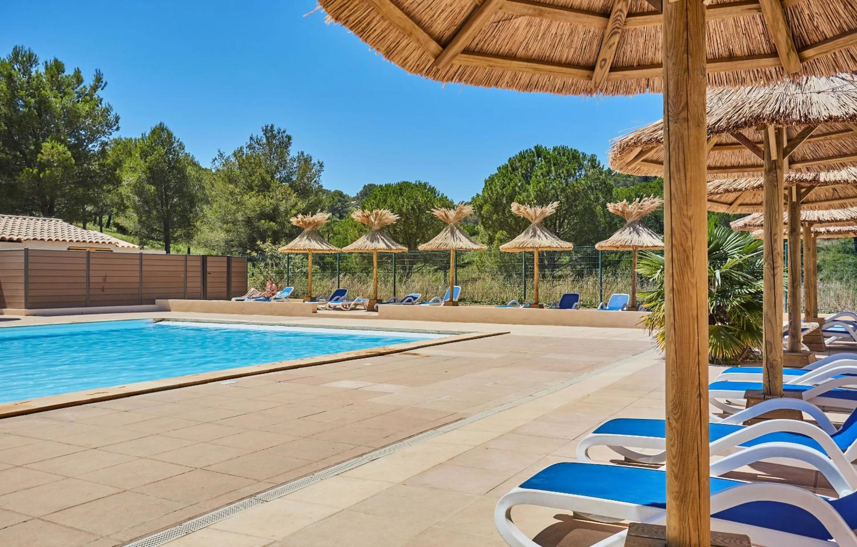 Swimming pool in Résidence Odalys Shangri-la