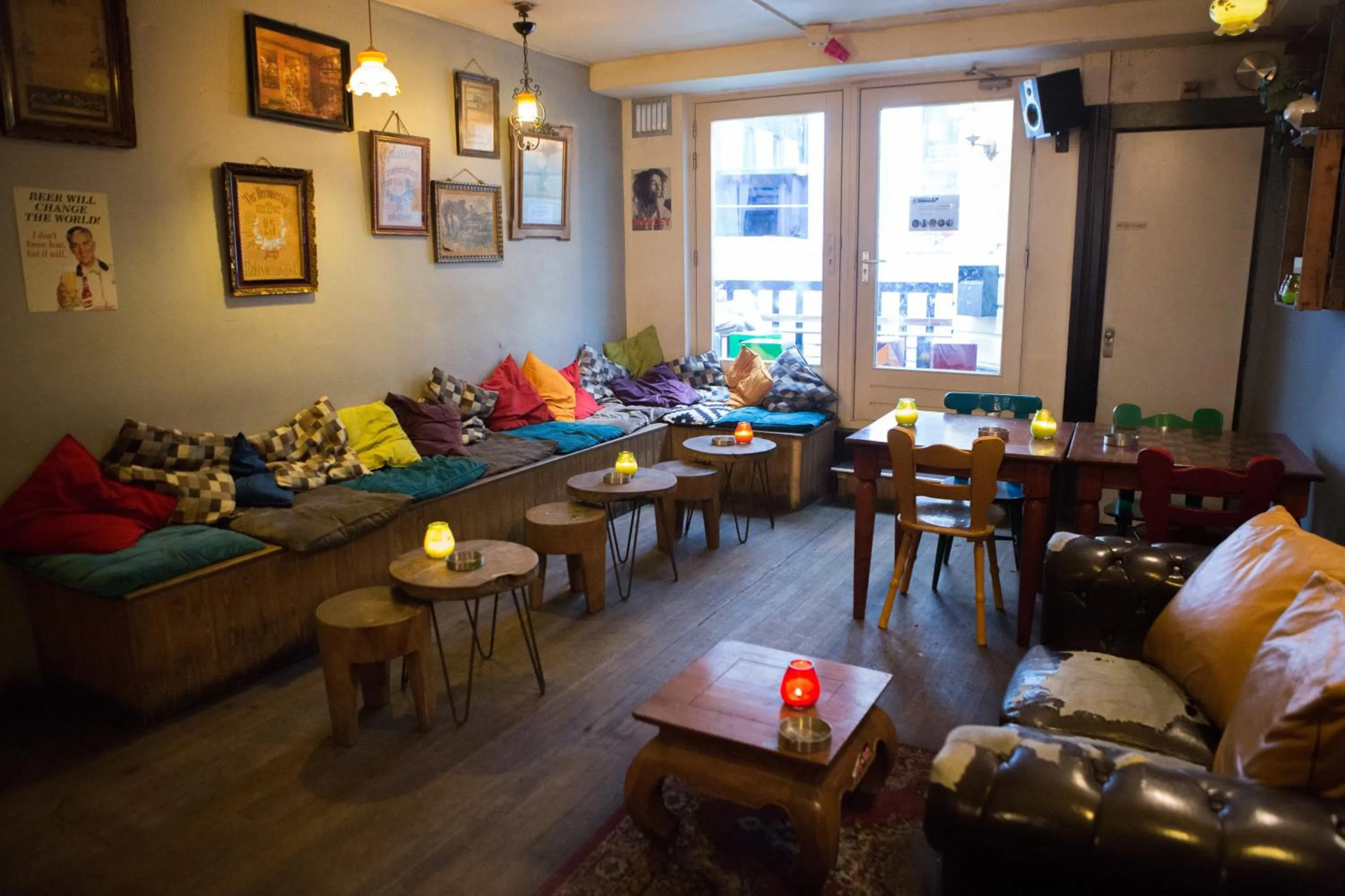 Restaurant/places to eat in Flying Pig Downtown