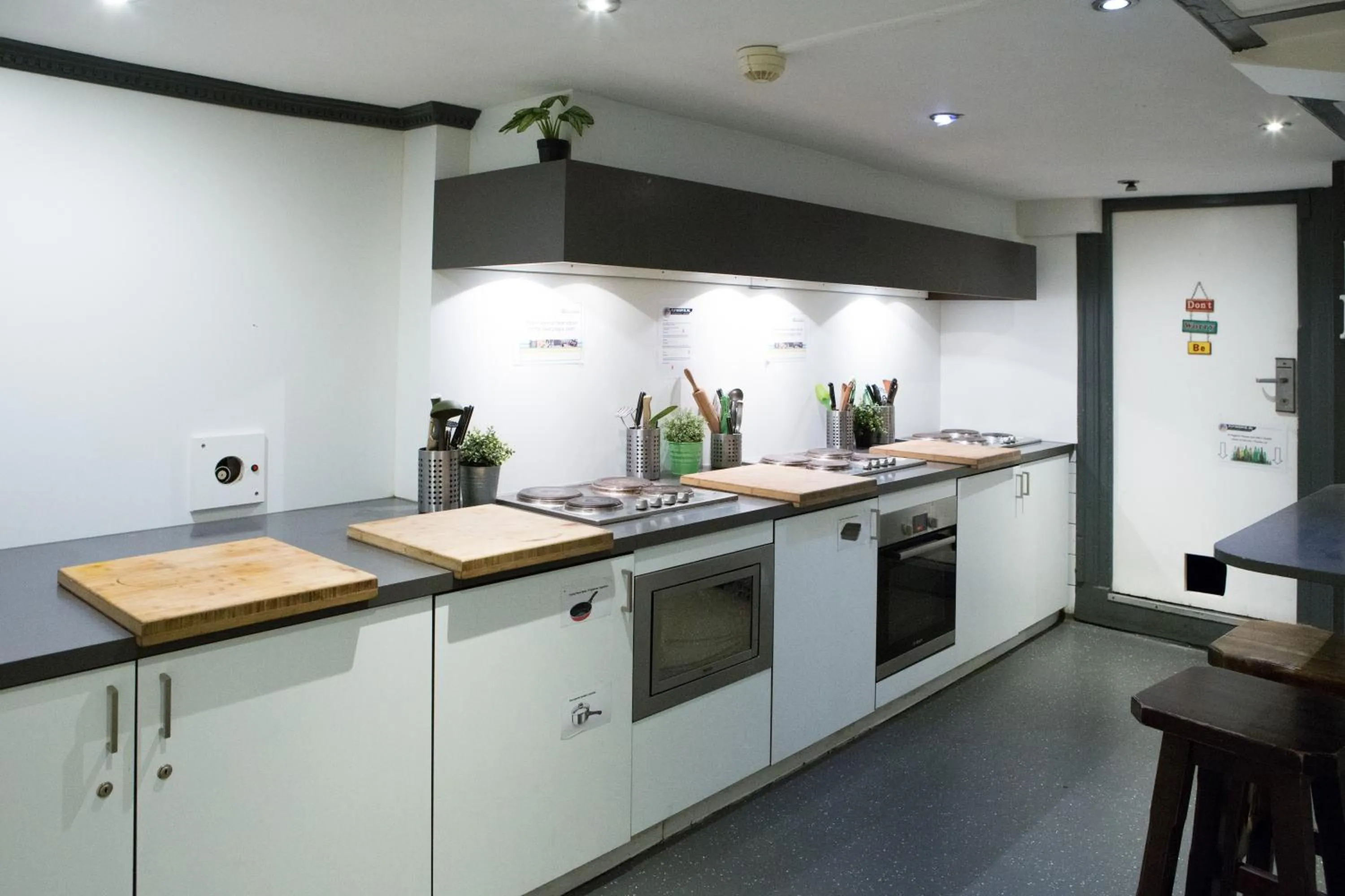 Decorative detail in Flying Pig Downtown